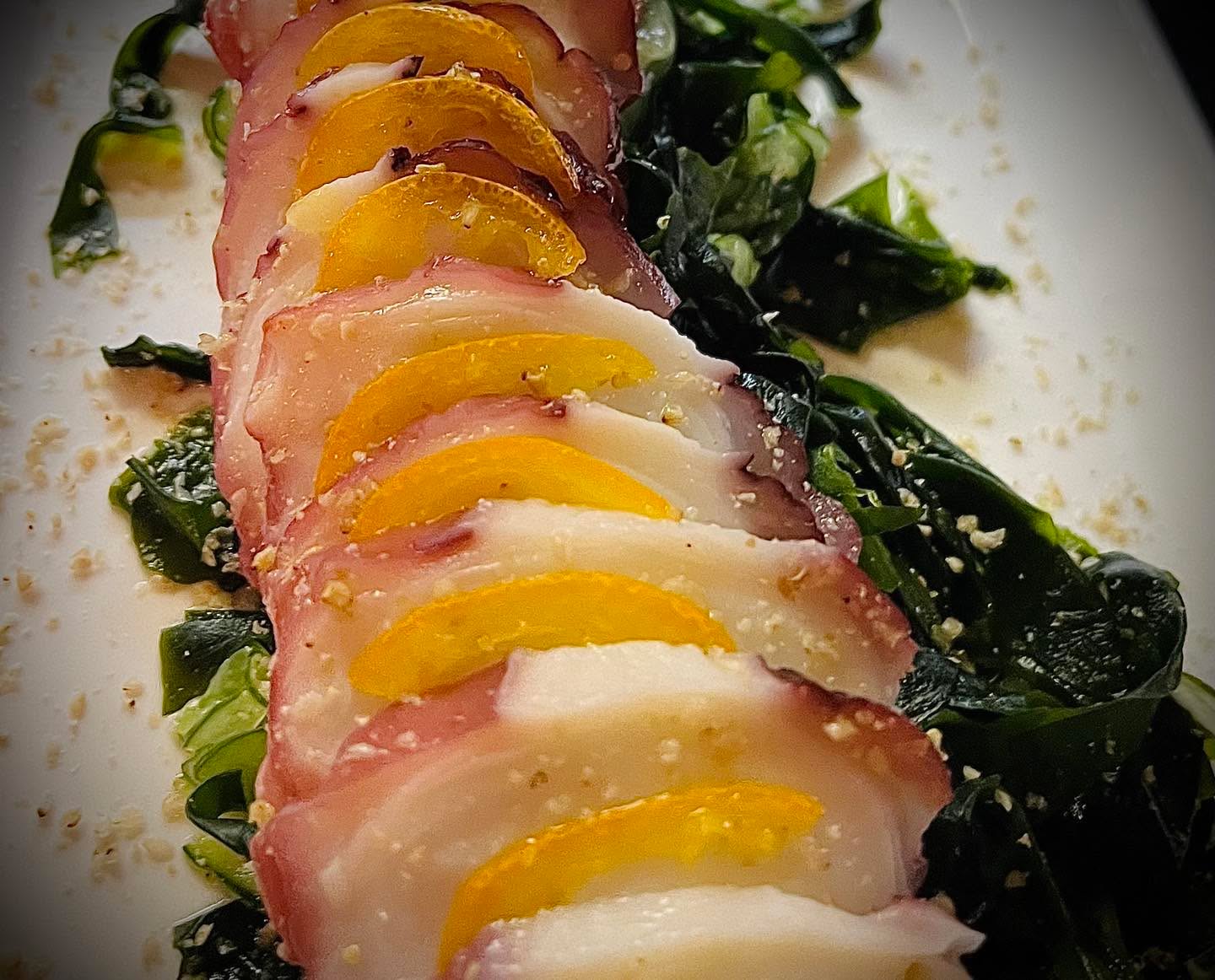 Specialty Sashimi one of many dishes we can bring to your location for your next sushi party!
#Sushi
#Catering
#Sandiego
#California
#sushiassassin