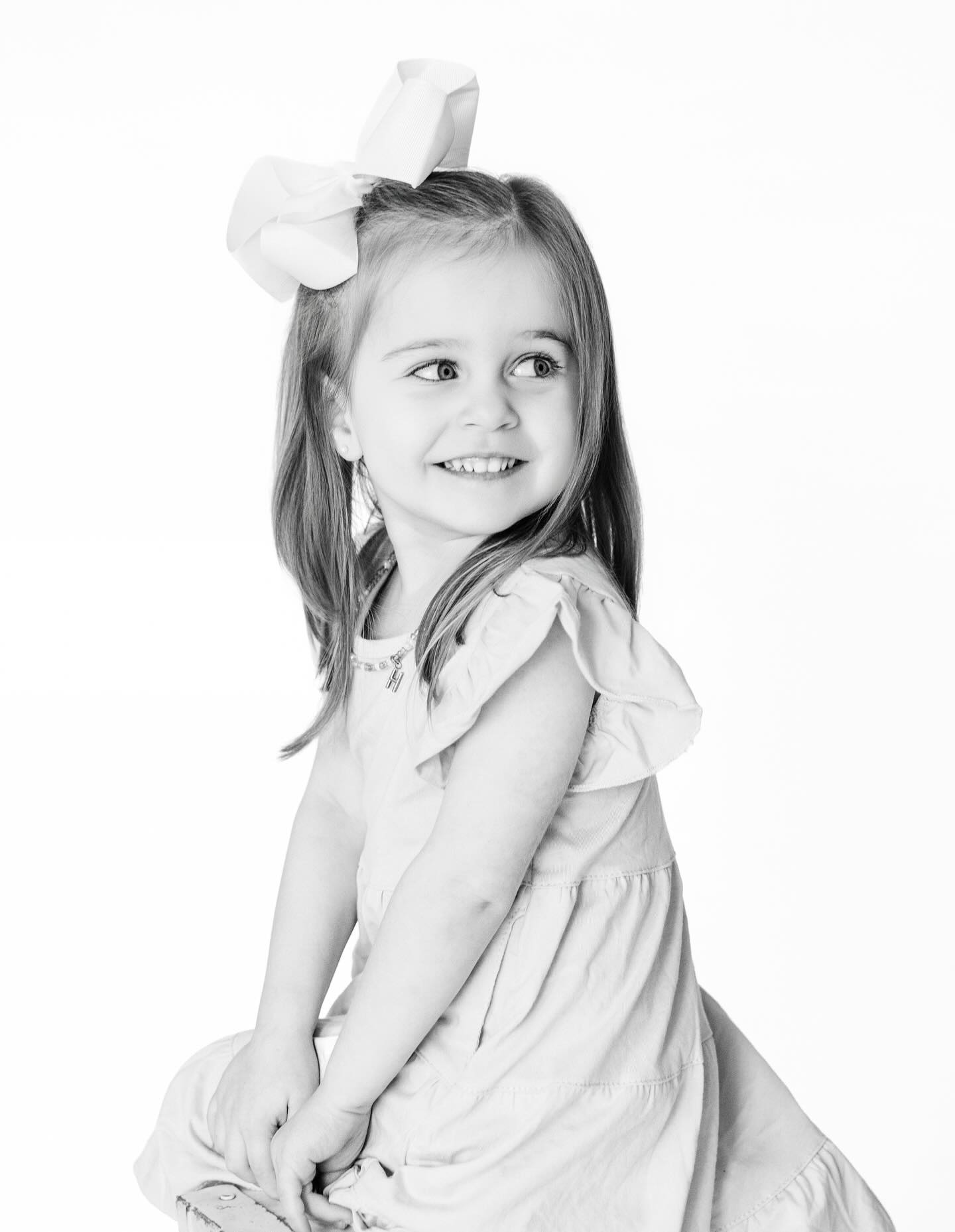 I’m lucky to have the cutest kids at personality portraits 😍 Next personality mini coming May!
#houstonphotographer #candidchildhood #cypresstx #personalityportraits #minisession