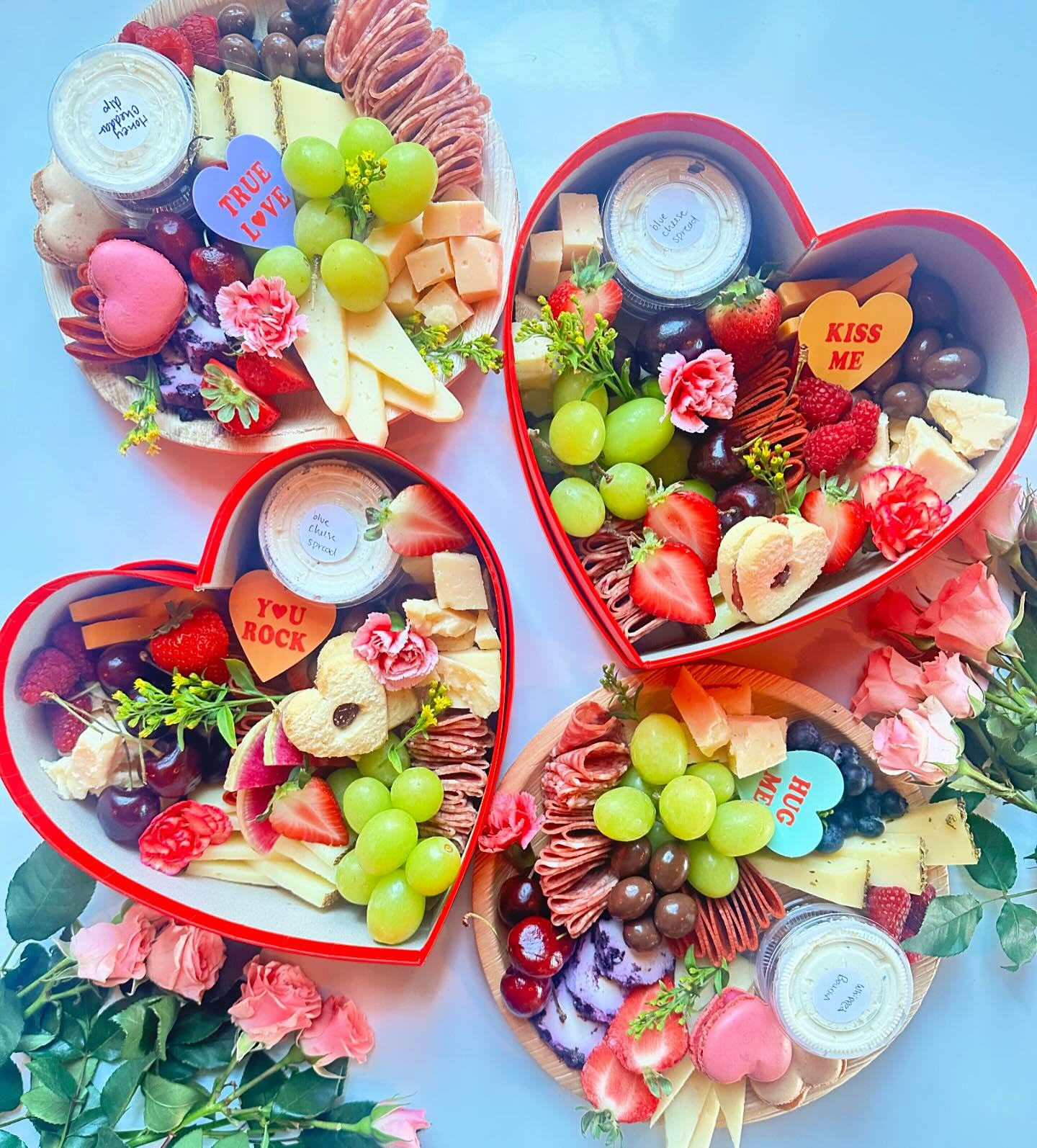 Valentines Day Sweet Treats and Charcuterie available for grab n’ go today/tomorrow while supplies last 🌹
Open today 11-5❤️