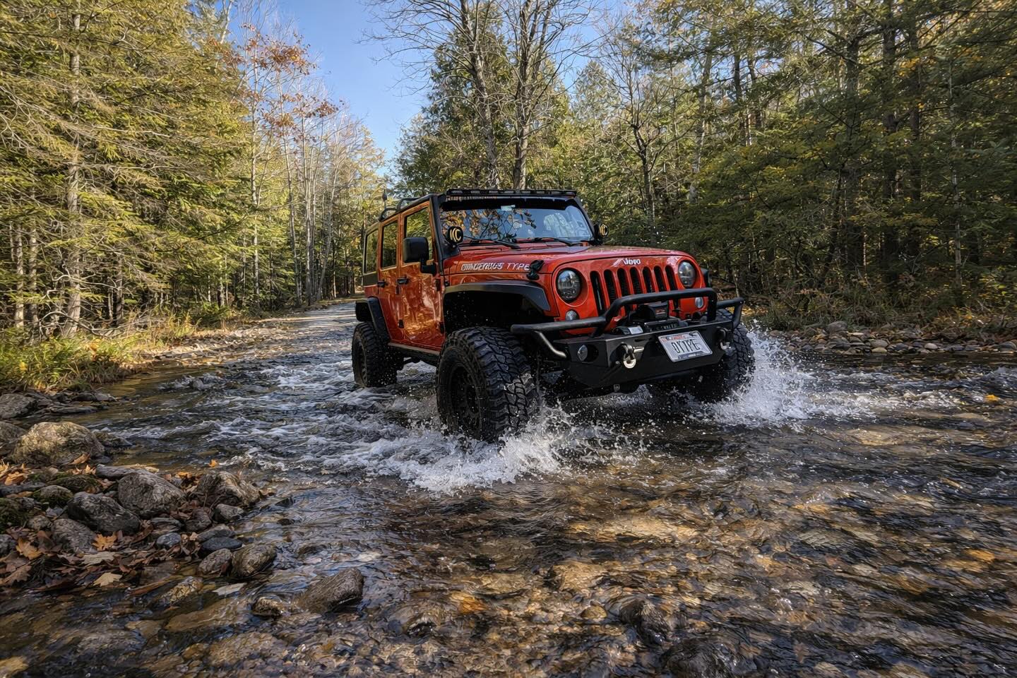 Wish I was doing this!
#jeep #offroadi̇ng #forest #nature_obsession