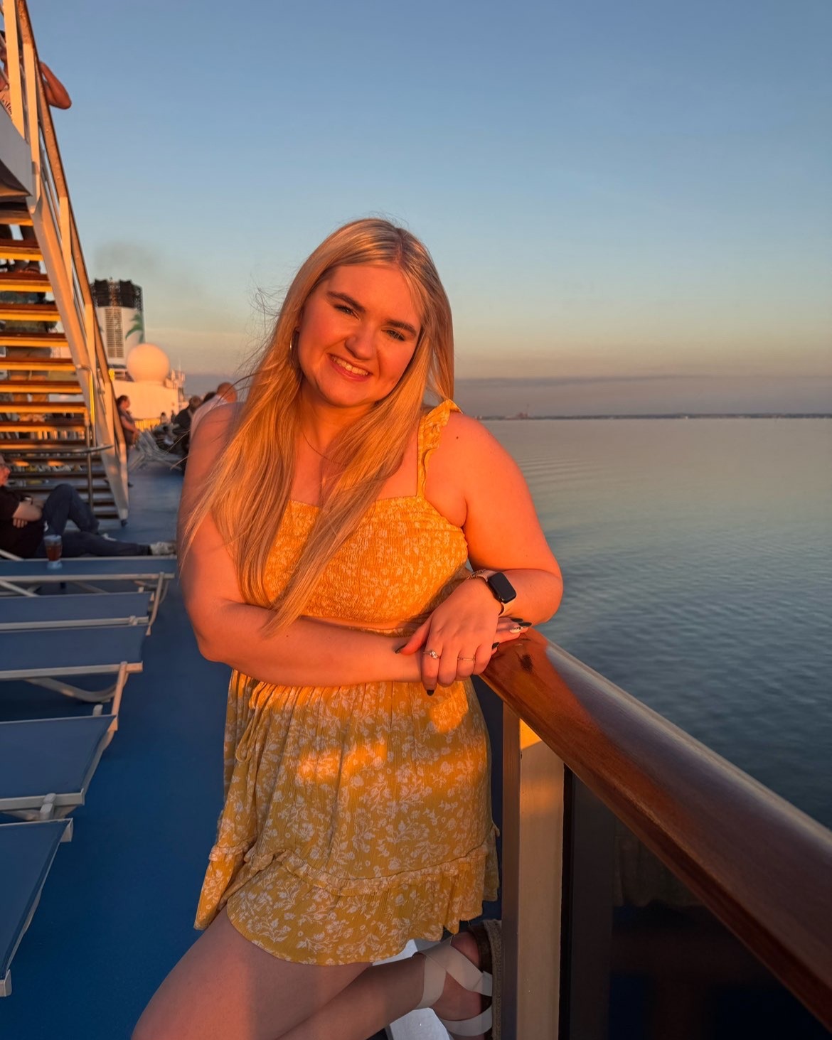 Happy Valentines Day to our pearl Alyssa! We are incredibly grateful for your support this year. Thank you for everything you do for us. Keep being Amazing!