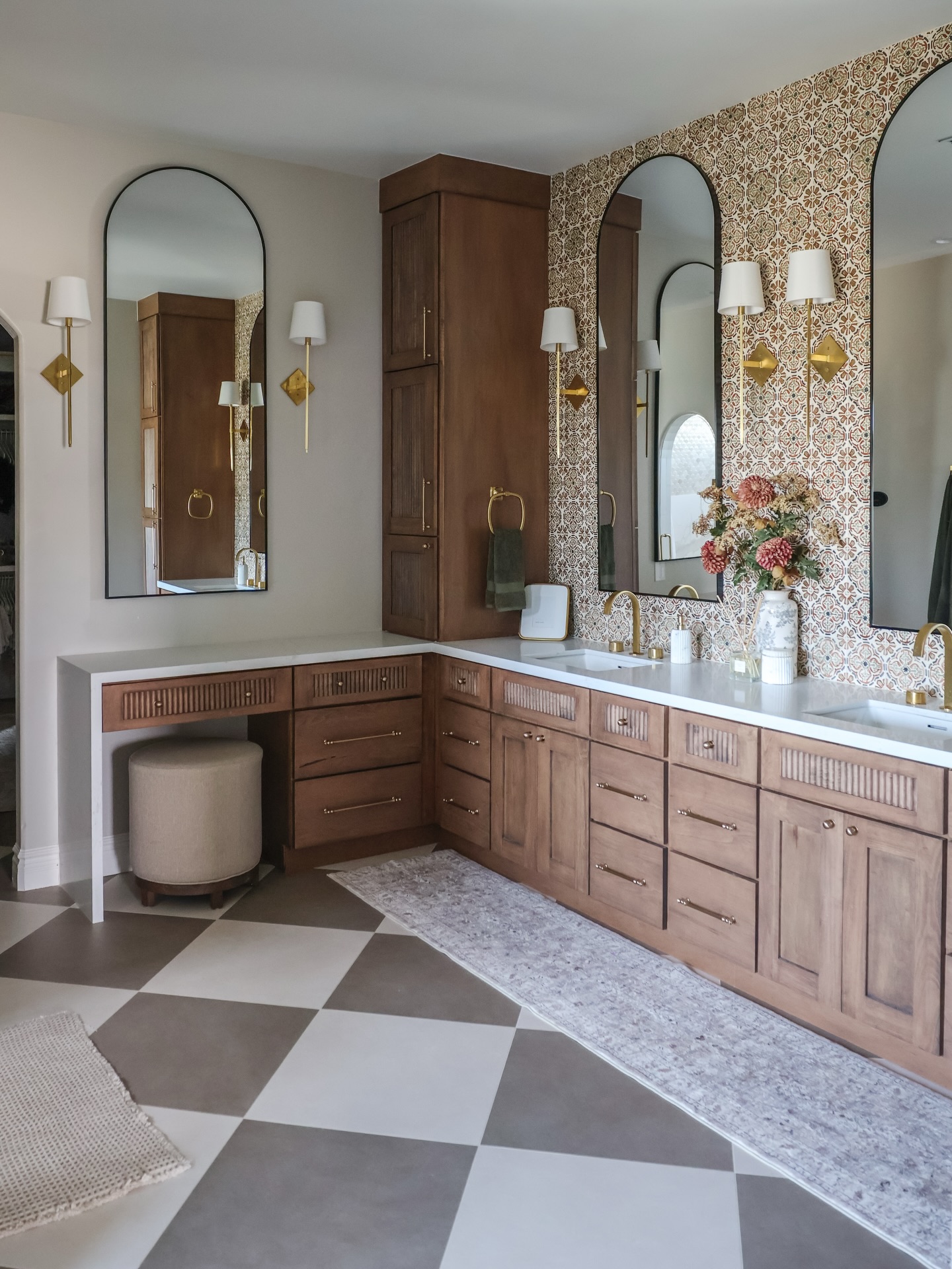 It was so fun bringing this bathroom to life! →
We fully gutted the space, said goodbye to the dated Tuscan tile and cabinetry, and rebuilt it into a spa-like primary bathroom that feels fresh, elevated, and full of personality.
The bold backsplash tile, statement mirrors, fluted cabinet details, and that checkered floor (honestly might be our favorite🤩) give this space so much character while still keeping it calm and timeless.
We’re so in love with how this one turned out!
Tell us your favorite detail ↓
Construction by: @mavenconstruction_