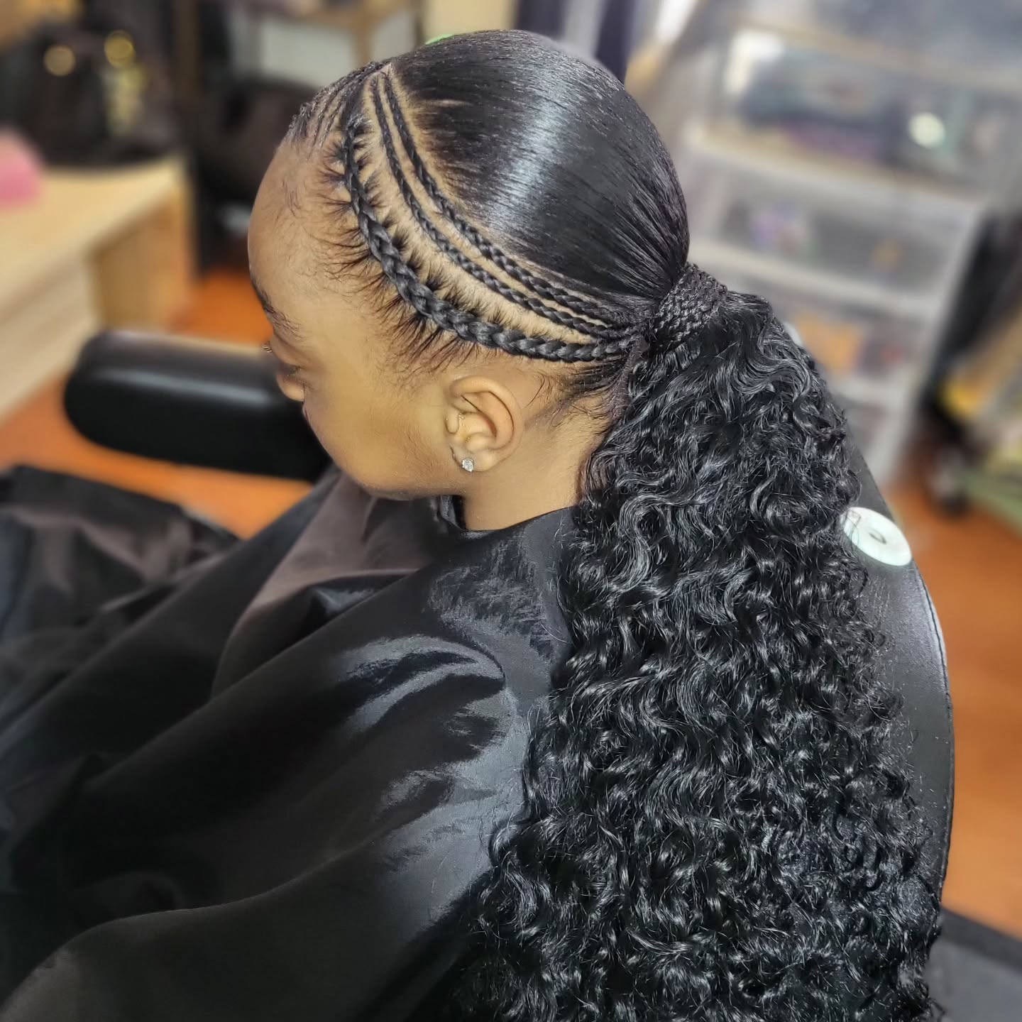 These ladies are Competition ready!🏅🏆
SWIPE 》》》
Book this look under:
Invisible Ponytail w/Feed-Ins
•
•
•
www.dmvprobraids.com
•
•
All New Clients require a consultation before booking
www.dmvprobraids.com/vbc
•
•
Like, Comment, Share or REPOST 🙏🏽💕
•
•
•
#dmvbraider #dmvstitchbraids #dmvbraids #dmvponytails #dmvbraiders