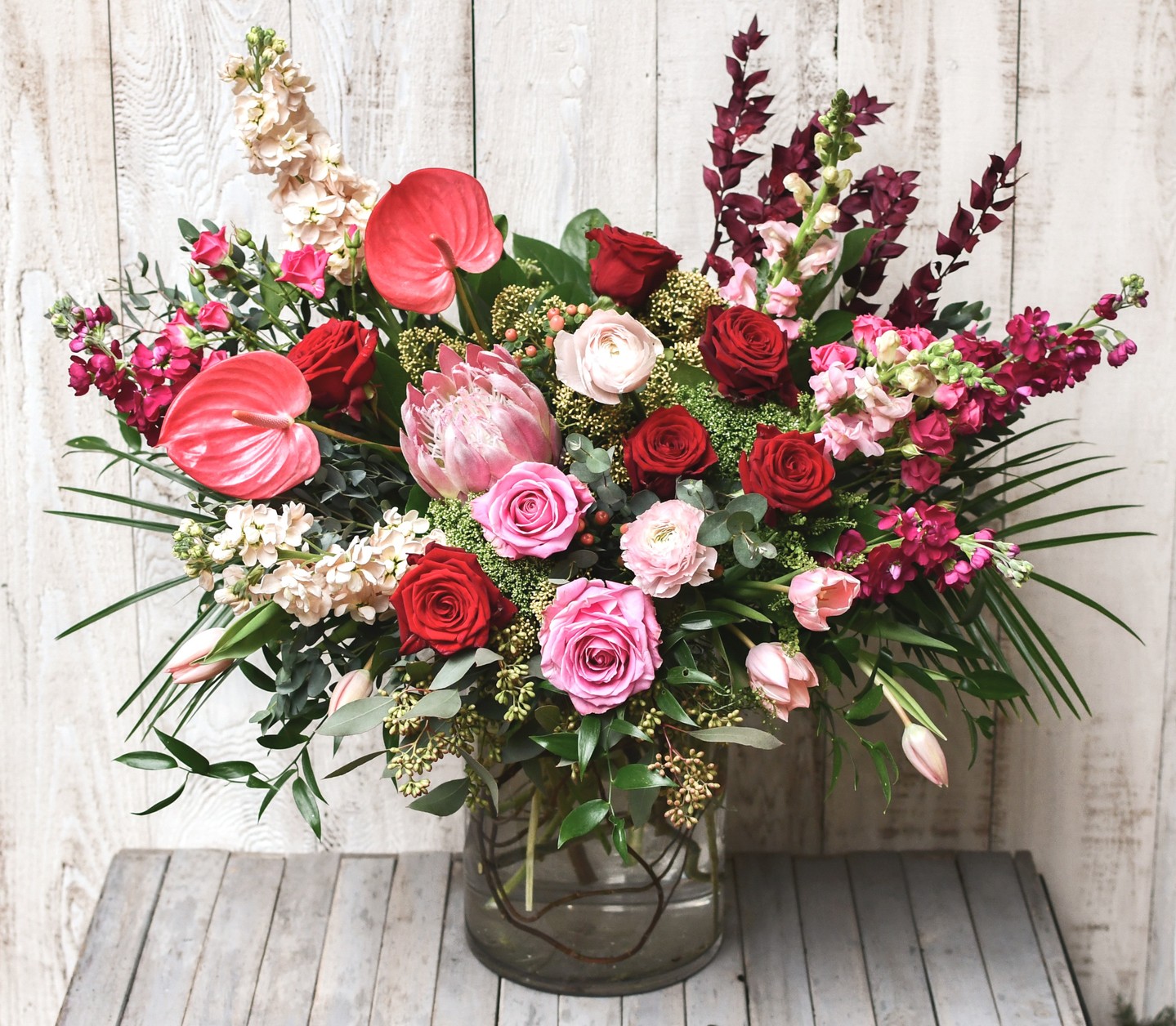 It’s all about the flowers this week at Niche Boutique Florals 🌸
Valentine’s Day is just around the corner — we encourage you to pre-order for pickup or delivery before Feb 13th, as delivery spots are beginning to fill.
From hand-tied bouquets to French country vase arrangements and our signature Love in Bloom, we have something beautiful for every price point.
And remember… at Niche, it’s not just about roses — we specialize in soft, romantic French-style garden bouquets 💐
Order online today 💖