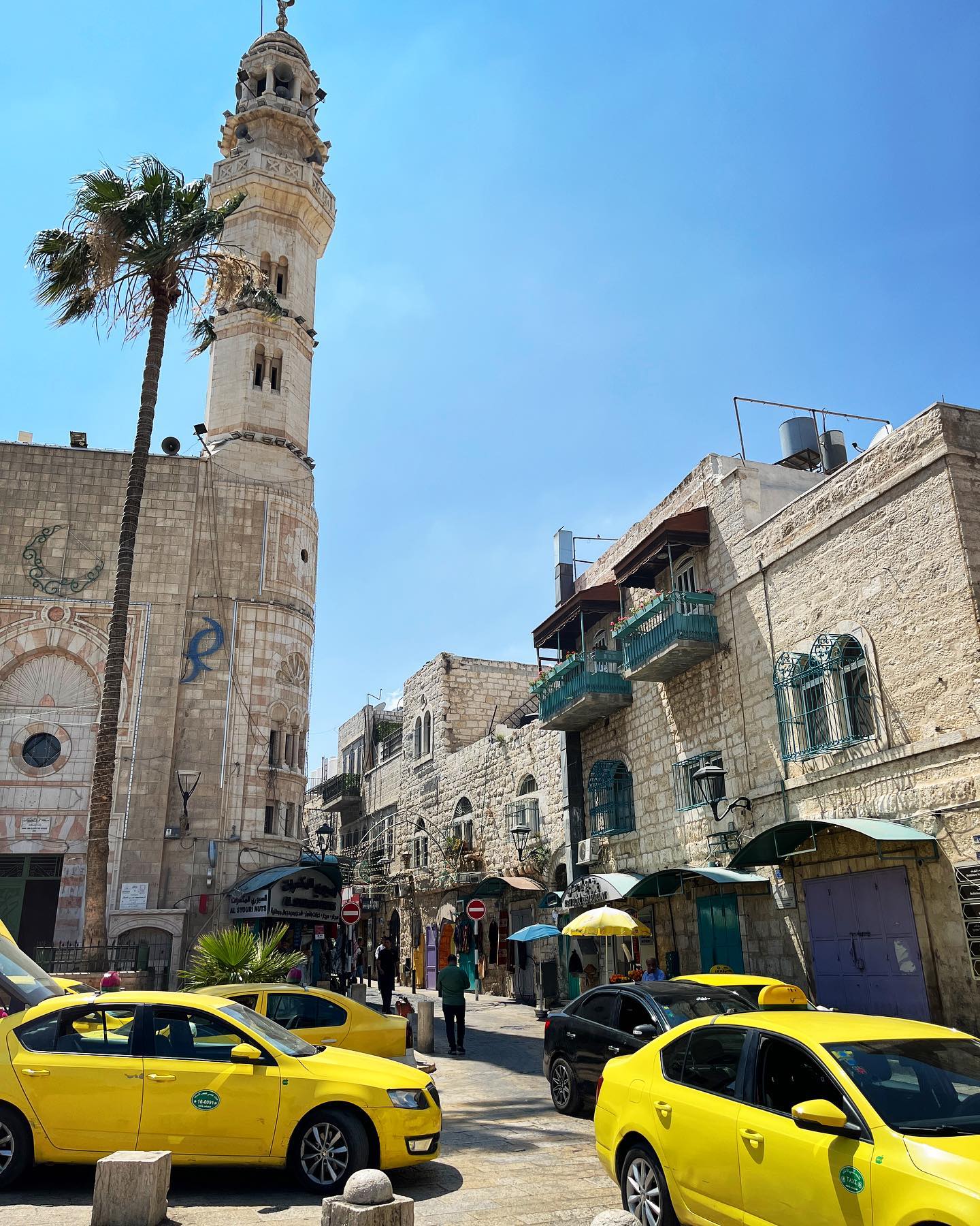 Nativity Square. The perfect spot to grab lunch on your self guided Banksy tour in Bethlehem, Palestine. Details 👉🏼nextstopweekendnyc.com
#israel #palestine #westbank #travelpalestine #bethlehem #travel #travelitinerary #wandetrlust #travelblogger #traveler #streetart #taxi #middleeast #picoftheday #travelphotography #travelpics #tourist #travelgram #photo #photography #photooftheday