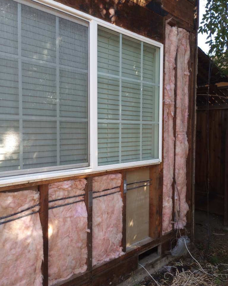 Less strain on HVAC systems → longer lifespan.
Proper home insulation can help cut costs by reducing how hard your heating and cooling system has to work. Is your home properly insulated?
@craftbuildersconstruction