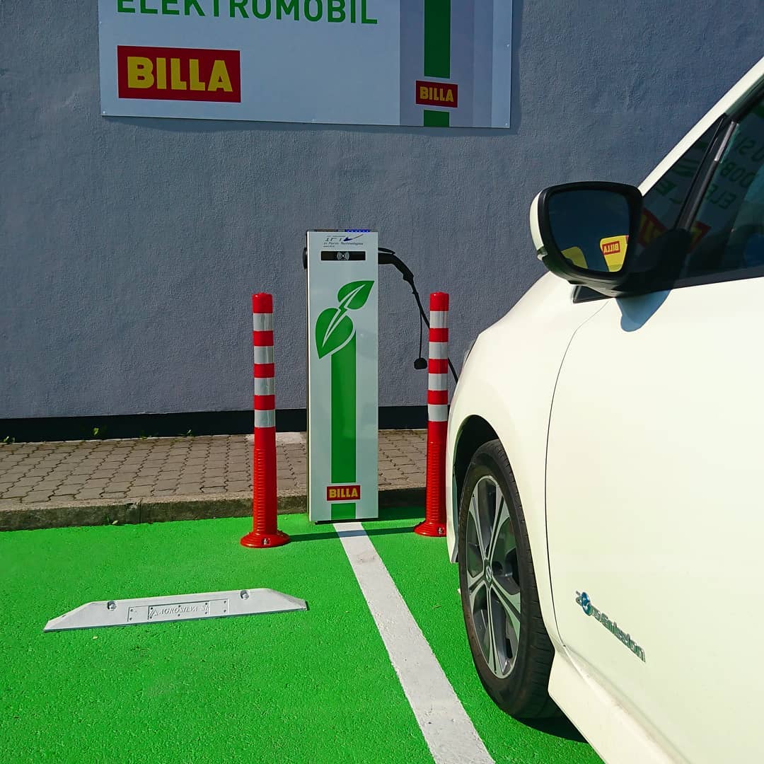 #ev #ac #charger #2x22kwcharger #zeroemission #green #billa #charging #evcar #freecharge #ift #nissan #new #leaf #electricvehicle