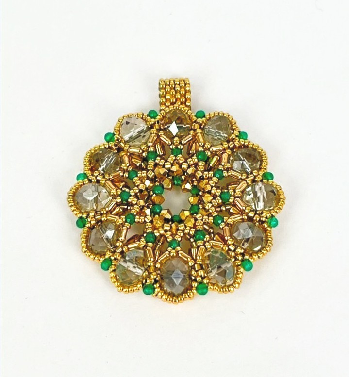 Enjoy our new product: "Verdant Elegance" Medallion Pendant!
Check it out now