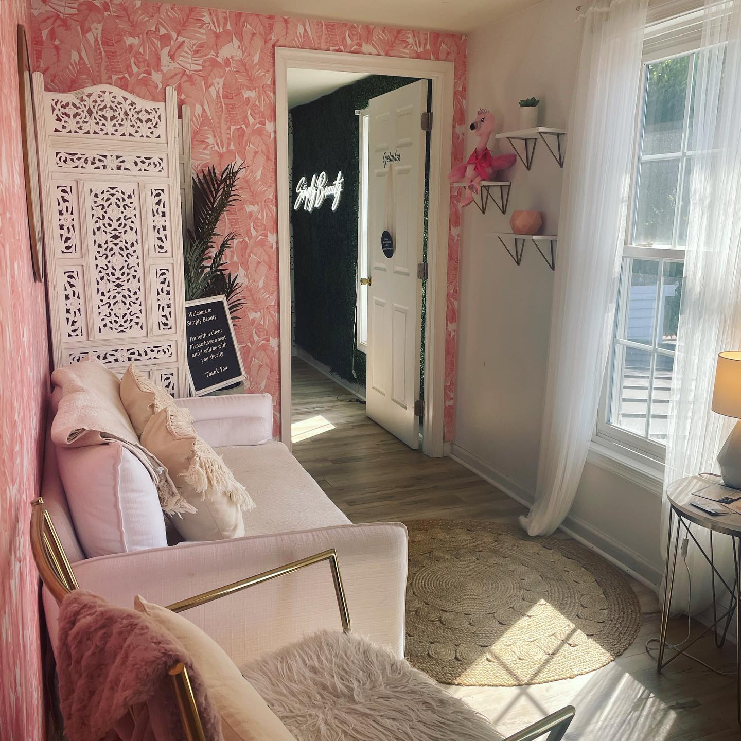Our favorite view πβ€οΈ
.
.
.
.
.
.
#eyelashes #eyelashextensions #lashes #lashesextensions #fyp #goals #beauty #dmv #dmvlashes #nova #novalashes #haymarketvirginia #haymarket