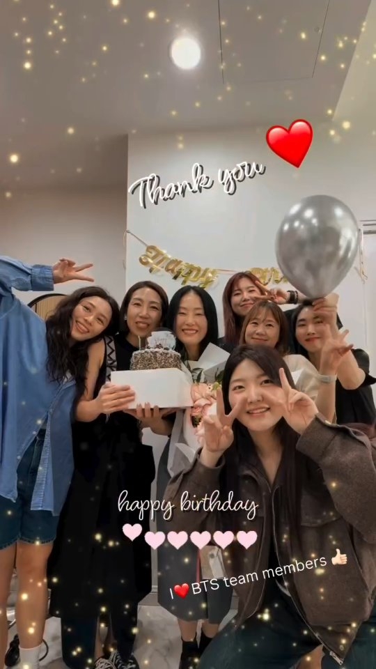 Thank you sooooo much β€οΈβ€οΈβ€οΈ
κ°μ¬ν΄μ!! λͺ¨λ!!!
μΌνλ λ λ μλλ°,, μ΄λ κ² λͺ¨λ λ€ κ°μ΄ κΉμ§ μ΄λ²€νΈλ₯Ό!!
ν볡νλ€μ~~~~ π₯³ππ