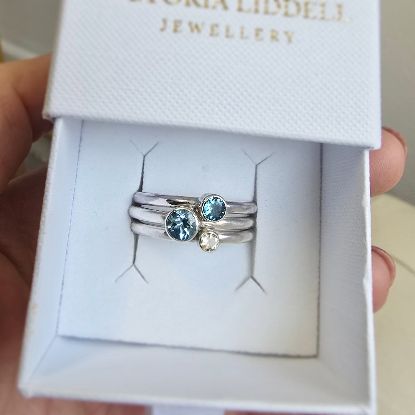 Another beautiful set of birthstone stacking rings 💍