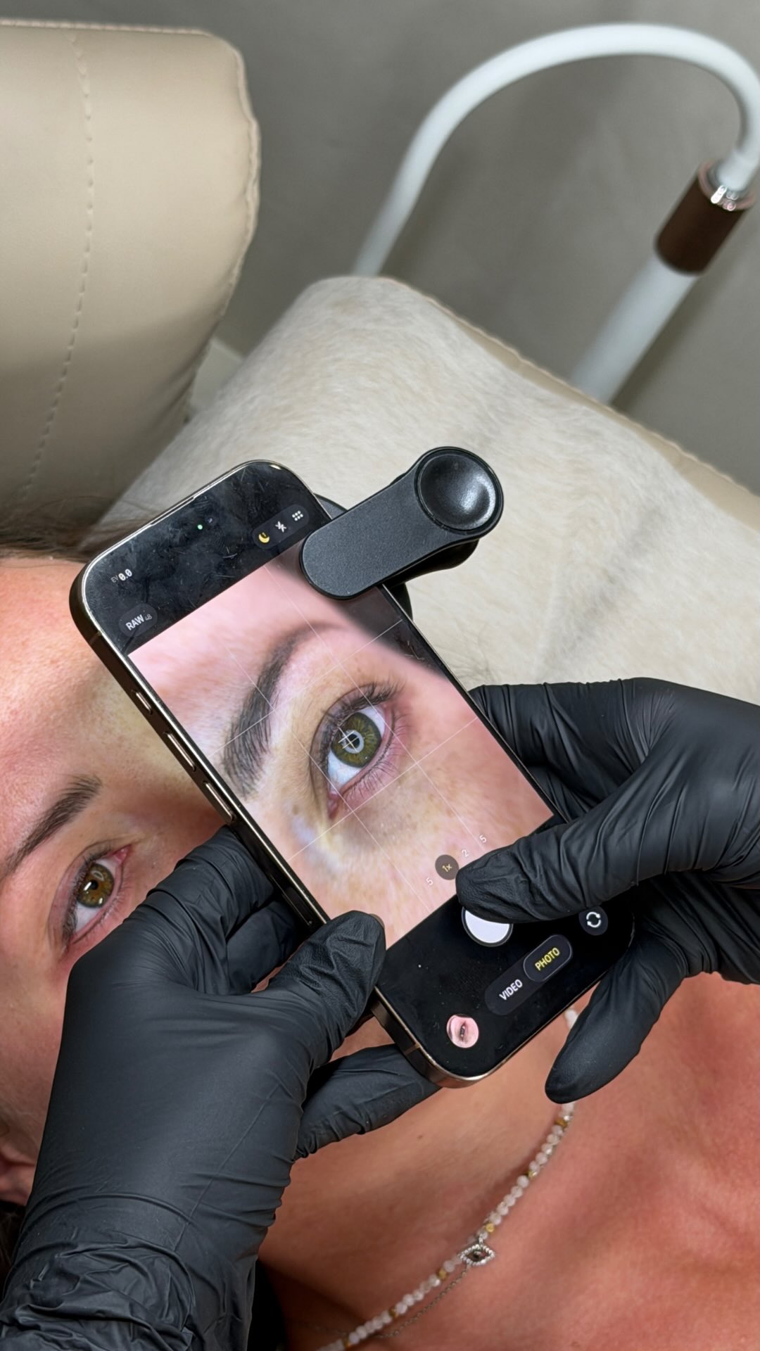 Step into 2026 with intentional, elevated energy â¨â
â
This year is all about putting yourself first, slowing down, nourishing your skin and creating moments of self-care that truly recharge you.