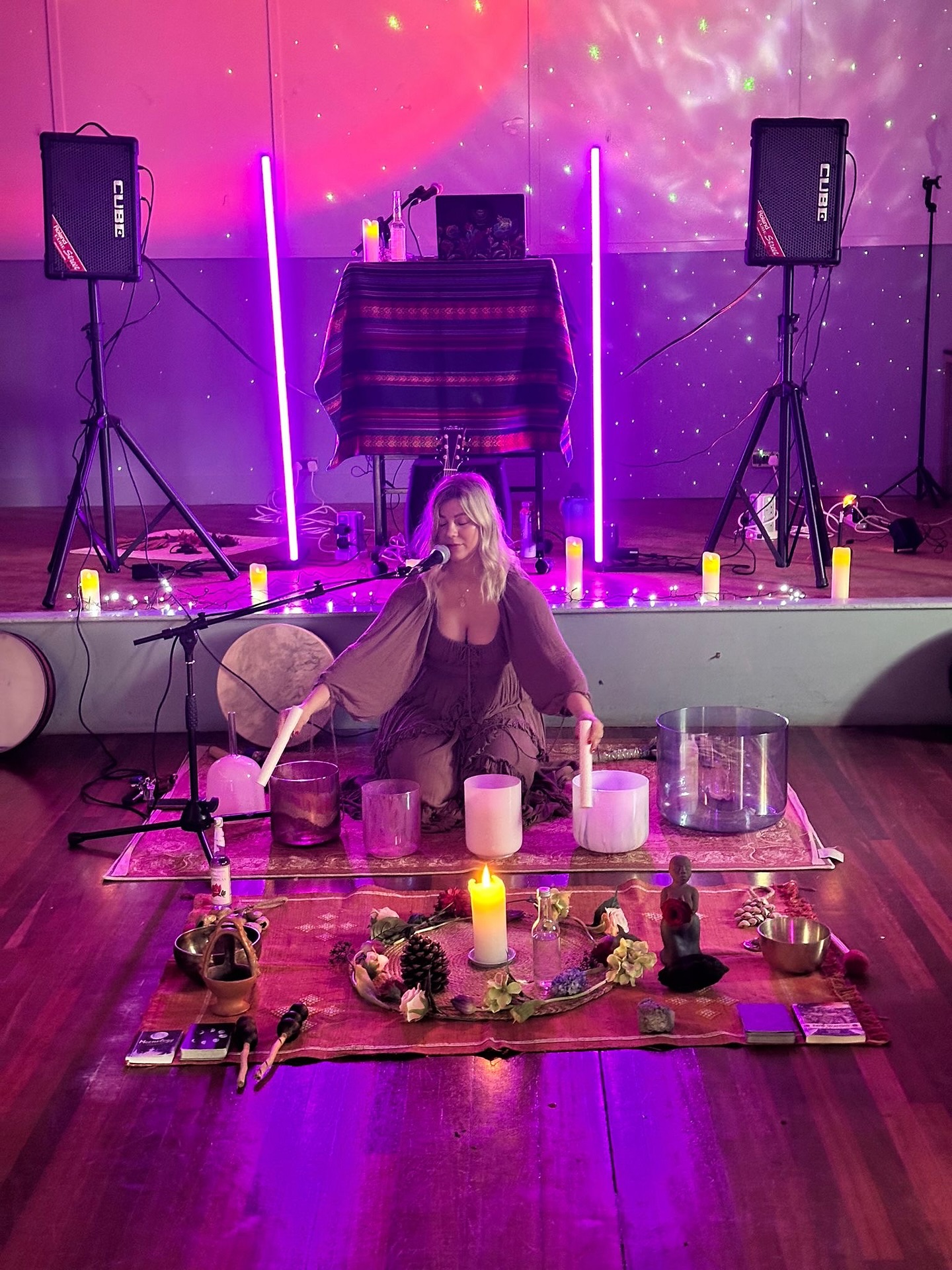 This lunar year has felt incredibly beautiful so far… but also quietly tender, even painful at times.
There have been moments of breathtaking expansion. Flashes of profound joy, deeper connection, creativity returning, and a sense that something meaningful is unfolding beneath the surface of everyday life. And yet, alongside that beauty, many of us have felt the heat.
The Year of the Fire Horse carries transformative energy. Fire brings light, but it also asks for change. It burns away what we’ve outgrown and invites us into greater honesty with ourselves. This year feels less like gentle growth and more like deep and transformational expansion.
Being forged in fire is not a soft beginning. It is like a phoenix taking its first breath among embers, the old self turning to ash even as new wings begin to form. The fire brings total transformation, change and new beginnings.
And now, as we approach the total lunar eclipse and Full Moon in Virgo, the fire meets the earth. Virgo calls us back into the body, into daily rituals, into care and simplicity. Eclipses reveal what needs to be released, and this one feels like a purification. A clearing of patterns, habits and inner pressures that no longer support who we are becoming.
The fire awakens us.
Virgo helps us integrate the changes.
So if this year has felt both magical and intense, expansive and emotional, you are likely moving with its rhythm. We are not falling apart. We are being forged, then gently reshaped into something more aligned, more honest, more whole.
❤️🔥🌹