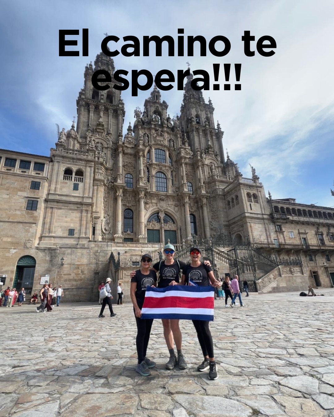 “El Camino te espera este octubre. Vive paisajes inolvidables, momentos que quedarán para siempre y la experiencia de caminar sin preocuparte por nada. Desliza para descubrir lo que incluye nuestro tour ⬇️” si quieres más información contáctanos al +34 613 80 41 41