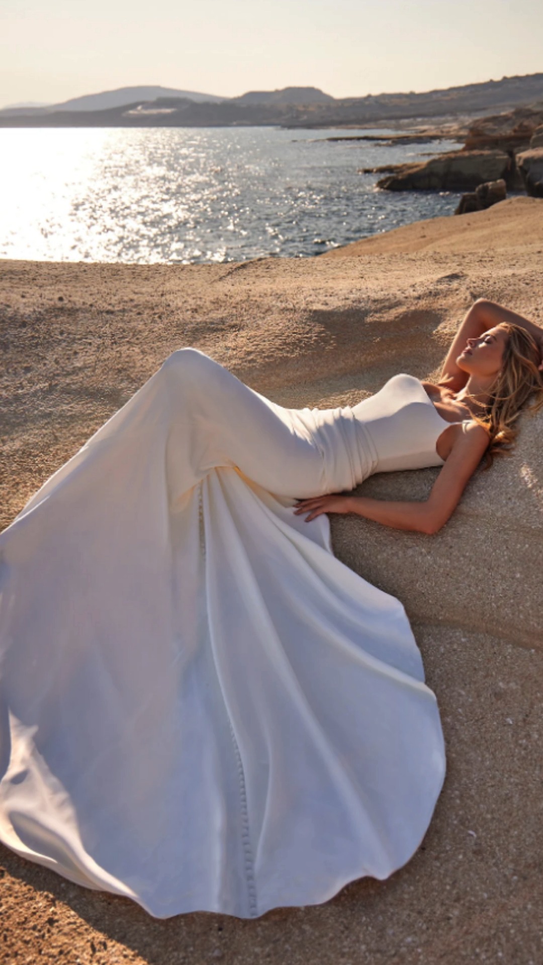 It’s #WeddingWednesday and today we’re loving Danni by Madison James 🤍
This sleek crepe sheath wedding dress features a modern square neckline and delicate spaghetti straps for a clean, minimalist look. A softly ruched sash detail at the waist and hips accentuates the natural waistline, creating a silhouette that’s effortlessly sophisticated and perfect for the contemporary bride.
Ready to find your modern dream dress? Book your bridal appointment today. 💍
#WeddingWednesday #MadisonJamesBride #DanniGown #CrepeWeddingDress #SheathWeddingDress #MinimalistBride #ModernBride #SquareNeckline #WeddingDressInspo #HereComesTheDress #WeddingDressShopping #IndianaBrides #MidwestBrides #SayYesToTheDress