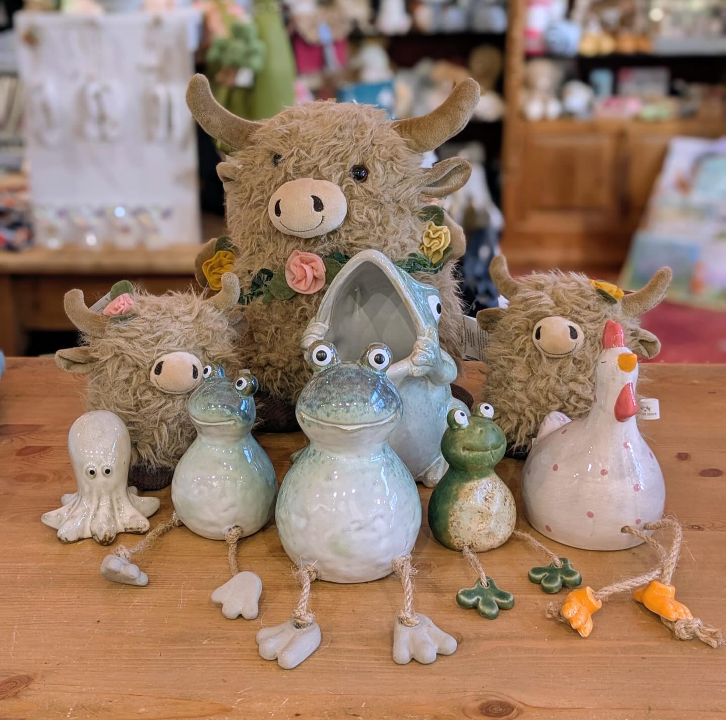 Say ‘I Love You’ with a special gift this Valentine’s Day, from our gift shop💕💌
With lots of new stock in our gift shop to give you an array of options to surprise your loved ones🌹
From various brands such as @duckcompanyuk, @milliemae & @alexclarkart 🛍️