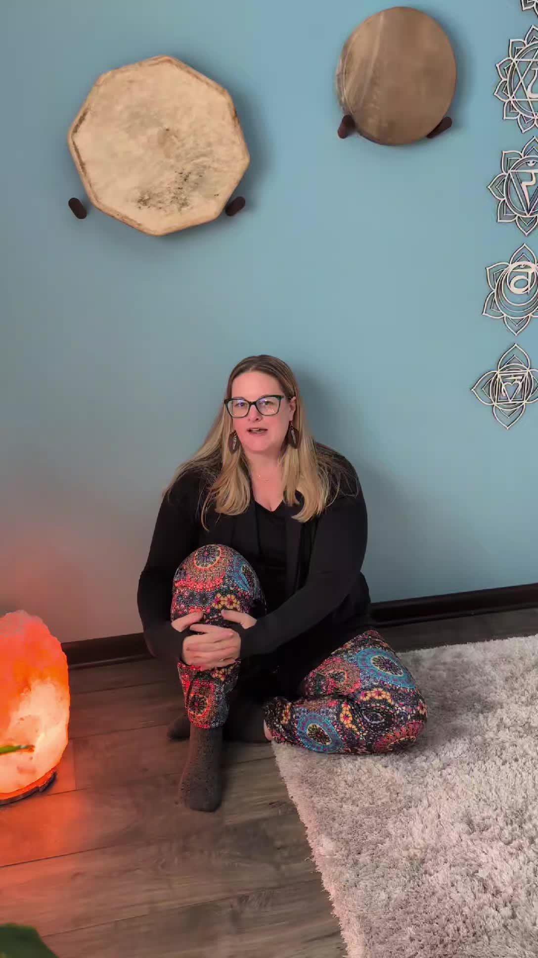 Have you been curious about what exactly a Breathwork and Sound Ceremony even is!?
What do you do at one, and why should you even care??
Well, this video... won't answer all your questions 🙃 BUT, it's a great place to start!!!
To put it simply, a Breathwork and Sound Ceremony is your guided space to BE.
During a B+S Ceremony, we create an environment of inviting warmth, allowing you to leave all stress outside. In this space, we intertwine breath and movement, connecting you to your body and its messages, with deeper awareness.
We continue to guide your journey with soothing instrumental vibrations, integrating your relaxation, both in mind and body.
Ending with a gentle closing, usually with a warming tea and quiet reflection or additional resting time.
Feel more relaxed envisioning this experience!?! Try it in person!!
Drop in this Friday at 7pm at GVST Wellness -> www.gvstwellness.com/classess
With Nature's Wisdom and Oasis Well Being