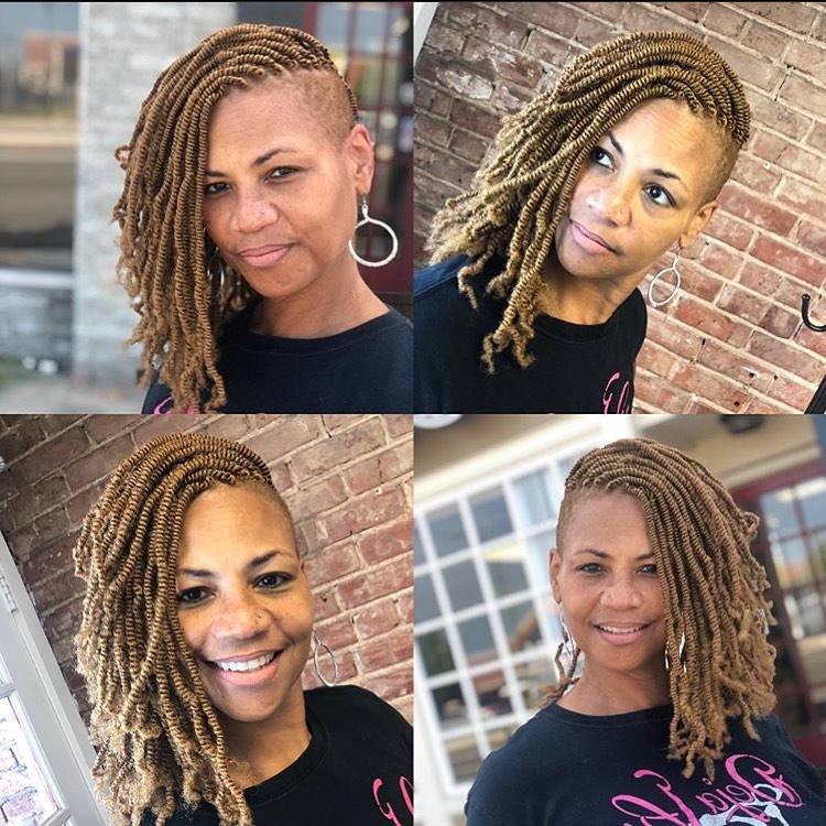 Aren’t these twists gorgeous? 😍😍
Nubian Twists by @iamnaturalhair
Contact her today to schedule your consultation & appointment!
_______________________________________________________ #rvatwists #rvahairstylist #rvahair #rvanaturalhair #richmondhairstylist #richmondhair