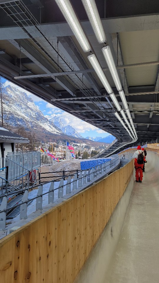 16 hours after the monobob race, and we're back at it training for 2man!
Catch the 2man action this weekend:
2-WOMAN Feb 20
🔹Heat 1 - 6pm CET / 10am MST
🔹 Heat 2 - 7:50pm CET / 11:50am MST
2-WOMAN Feb 21
🔹Heat 3 - 7pm CET / 11am MST
🔹 Heat 4 - 9pm CET / 1pm MST
#sleighallday #teamcanada #olympics2026 #milanocortina2026 #mico