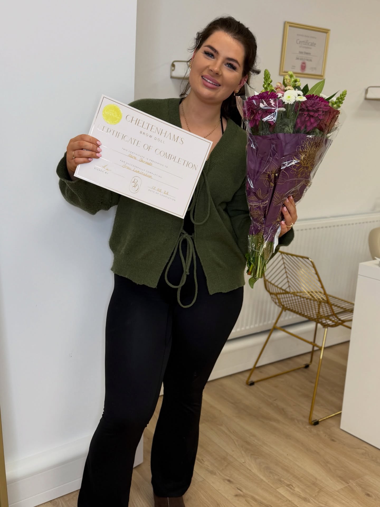 Well Done Keira đđ
An absolute pleasure training you â well done on completing your course so beautifully.
Your attention to detail, commitment to learning, and professionalism throughout were outstanding. This is just the beginning, and I canât wait to see you flourish â¨
đ¤ This luxury training experience includes:
⢠In-depth theory and expert-led practical training
⢠Live model practice in a professional setting
⢠Comprehensive health, safety & hygiene guidance
⢠Premium product knowledge and kit insight
⢠Detailed mapping and technique refinement
⢠Client consultation, aftercare & retention advice
⢠Ongoing mentorship and support post-training
⢠Fully accredited certification upon completion
đ How to book your place:
To enquire or secure your training date, DM directly or use the booking link in bio.
Spaces are intentionally limited to ensure a bespoke, one-to-one training experience â¨