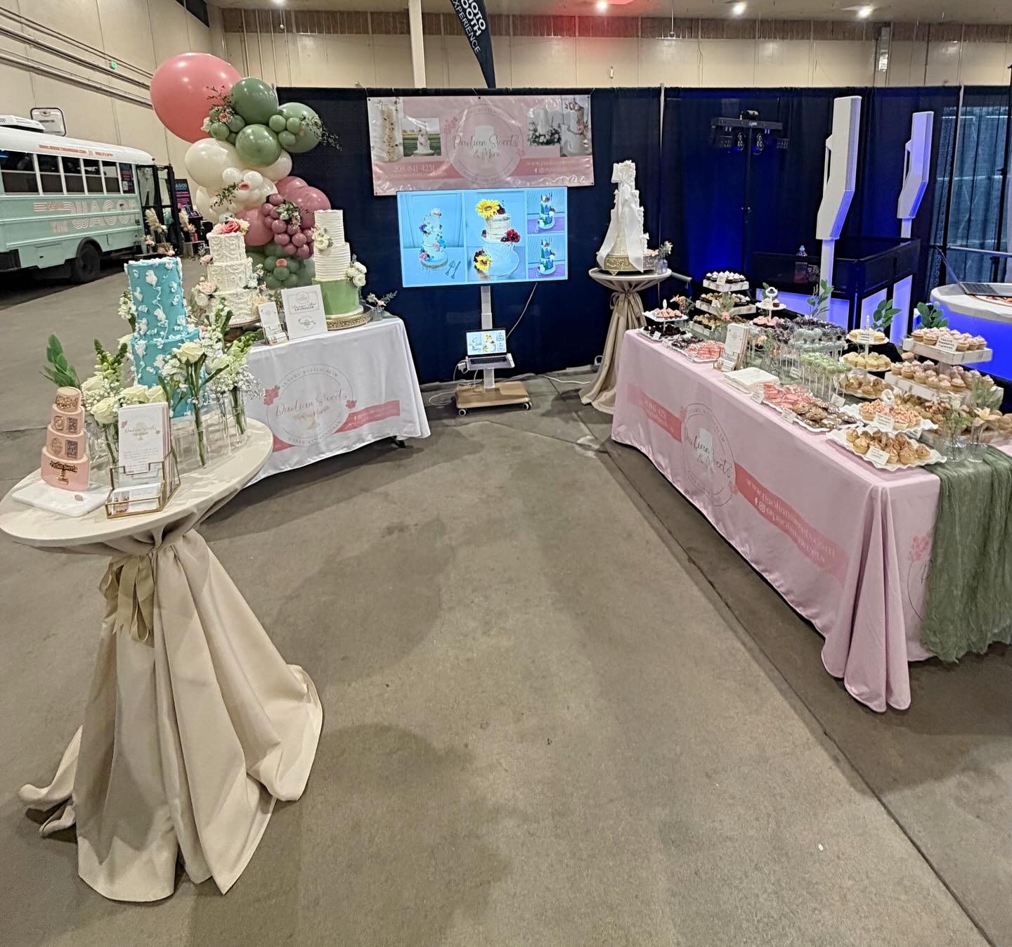 Wedding Expo Day 1 was a success! Thank you so much to all the couples who stopped by our booth. We had the best day meeting so many of you and look forward to all your wedding cakes this coming year🫶
Didn’t get a chance to stop by and see us today? Come by tomorrow (02/15) from 11am-3pm at Expo Idaho💍
Swipe ➡️ to see all 500 desserts we brought today! We were completely out by the end of the show. If you have been wanting to try our desserts, stop by tomorrow! We will have so many free samples to try🧁
Balloons- @hellohoneyboise
Host- @ibleventsinc
All of our signing and marketing material- @expressionsbydesign
#boiseweddings #idahoweddings #boiseweddingcakes #boisecustomcakes #boisebakery