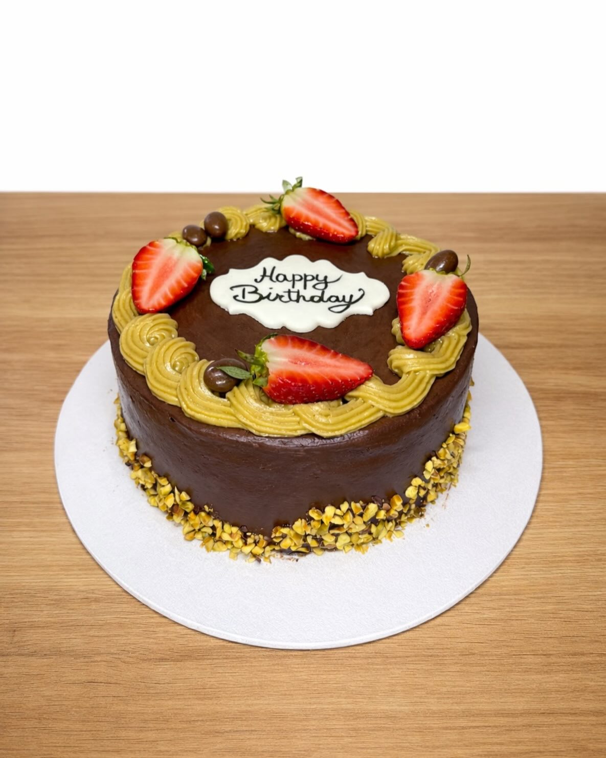 #pistachiochocolatecake