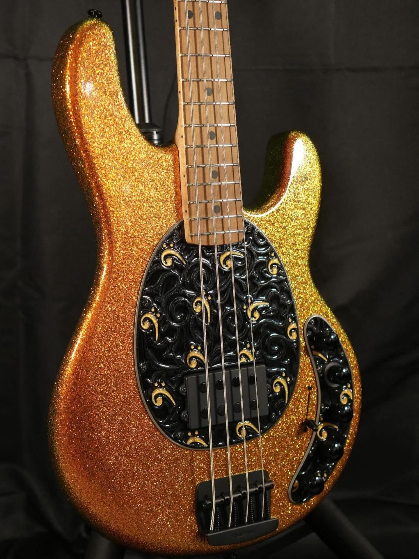 Handmade Custom Pickguard by @alperiouspickguard for #musicmanstingray #bassguitar #alperiouspickguard #pickguard #fyp