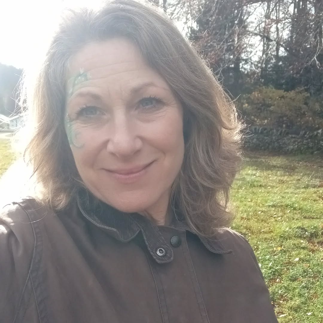 Hello! It's about time for a little intro for anyone new here.
I don't show up as much as Id like to here, but I do show up in reality!
I'm Kerry White, Im a solo Mum to my 6 year old daughter Freya. We live in beautiful Co Wicklow, Ireland. Yes. its very soggy after weeks of rain (worse than usual!).
I took a non-conventional path to make my dream of motherhood a reality, and gave birth to Freya at 49. This was possible with the help of two donors, and Im forever grateful to them, and to modern science for my wonderful miracle ❤️
I now help women who are contemplating taking this unknown path to motherhood. Life often unfolds in a way that we never could have imagined, and that can often mean that dreams are crushed and abandoned.
So helping these women get the clarity that they need to move forward- towards motherhood or not - brings me meaning and purpose.
I speak very openly about my path to Freya in podcasts and media articles. Oh yes, I even gave a aTedx talk about it! Links in bio here.
I am lucky to have some great solo Mum friends and community.This is so important and helpful as we all benefit - especially our kids.
Please get in touch, I would love to hear from anyone this resonates with. ❤️
#SMBC #SoloMotherhood #SoloMumbyChoice #KerryWellbeing #motherhoodafter40