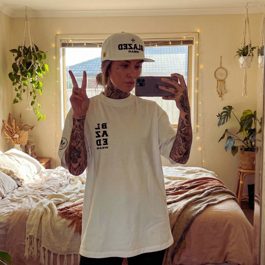 Wear what makes sense to you.
#blazedwear #streetwear #selfie