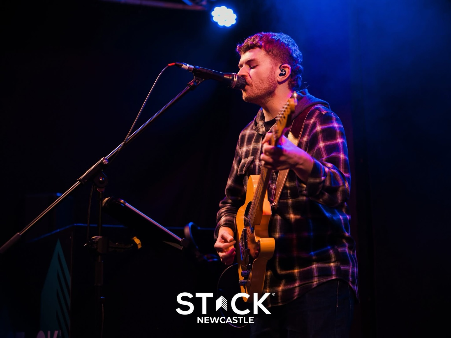 13/03/2026
📍 @stacknewcastle
🎸 @houndcats
📸 @lewispalmerphoto
•
#sessionguitarist #guitarist #livemusic #musicianlife #guitarsofinstagram