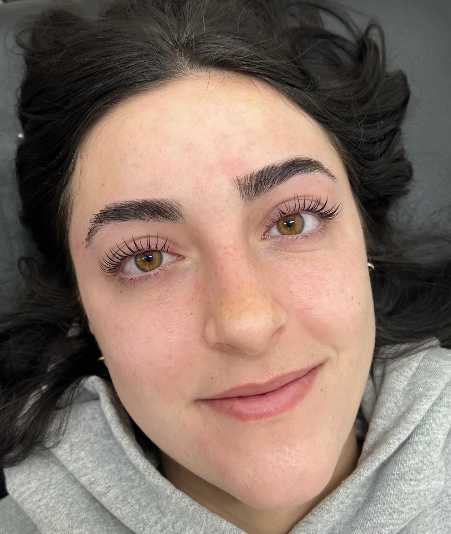 The perfect lash lift starts with you 🤍
We study your eye shape so your results feel effortless, balanced, and uniquely yours✨
.
.
.
#lashlift #koreanlashlift #lavoomsalonyyc