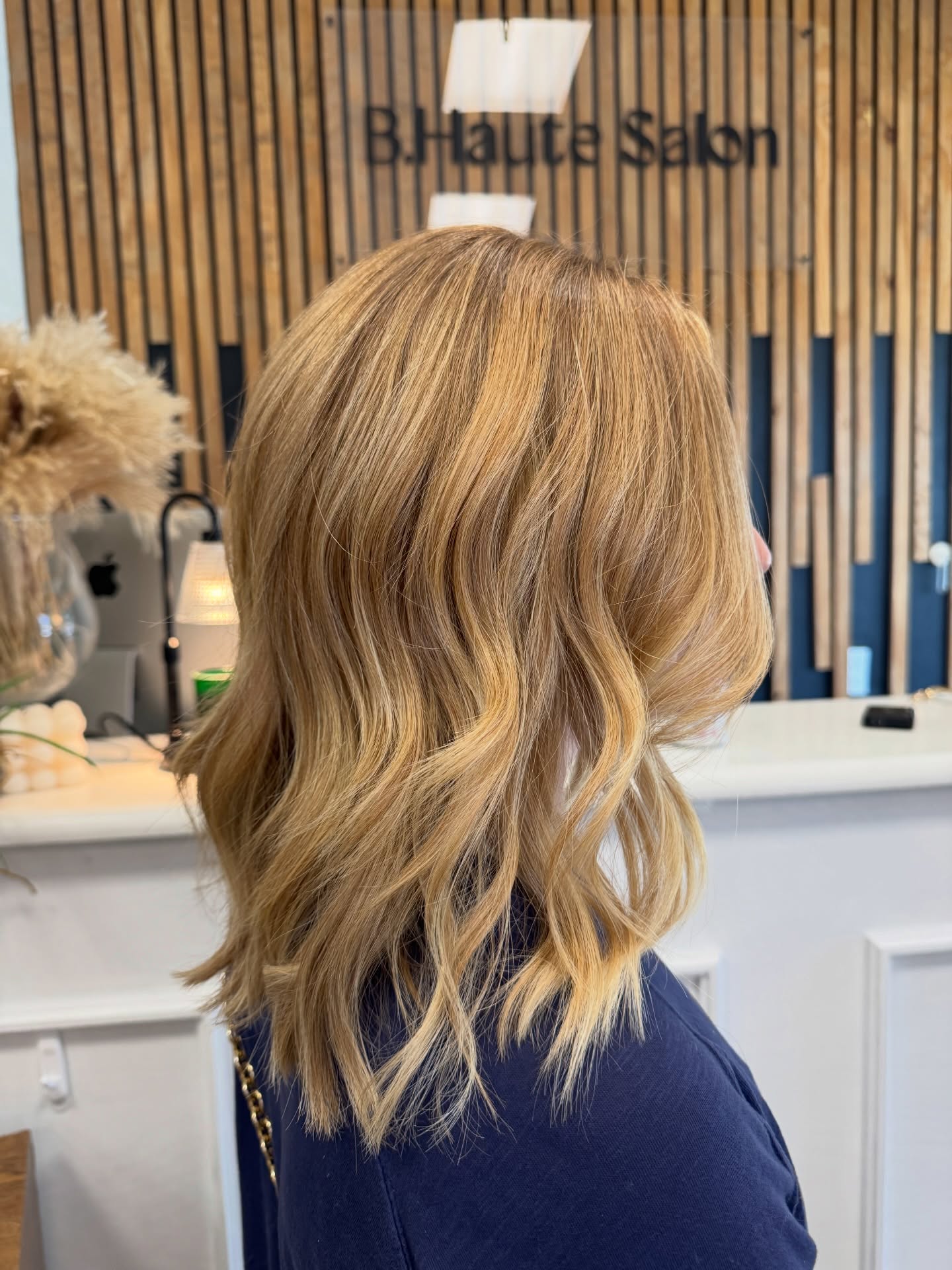 Blonding season is in full swing at Bhaute.
This natural red head wanted a lived in blonde and man isn’t it gorgeous!
#bhuatesalon #colleyvilletx #colleyvillehairstylist #dfwhairstylist