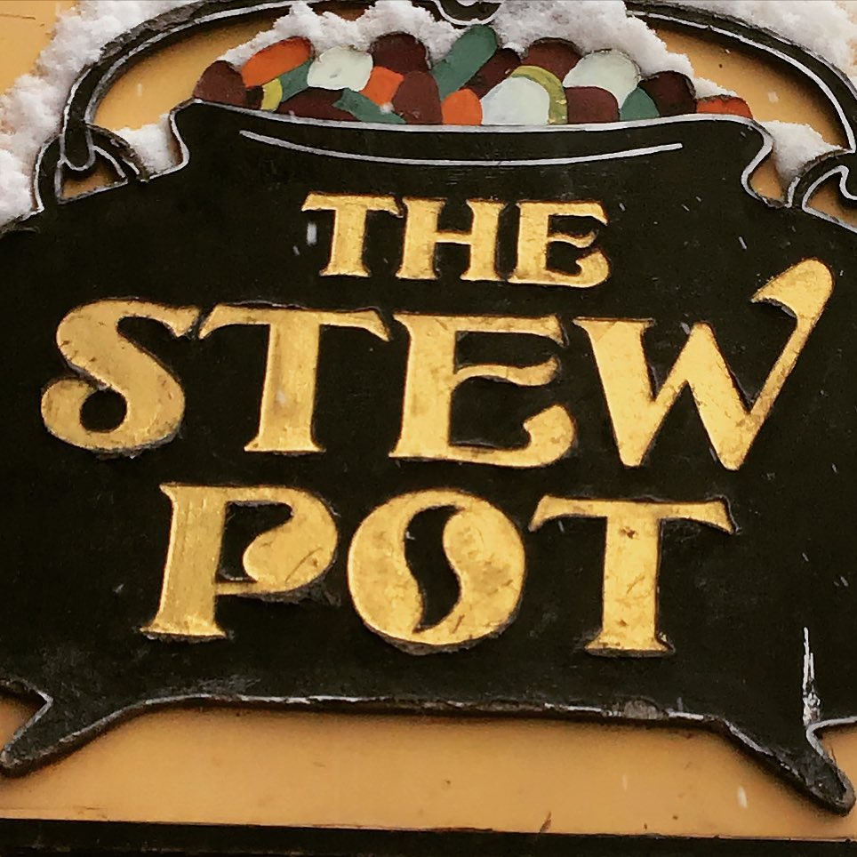Good day! The Stewpot is currently hiring servers! We are looking to fill 8am-4pm and 10am-4pm shifts! Our ideal applicant loves homemade food and provides friendly service. It’s a great work atmosphere and we’d love to welcome you to our team! Please stop in and ask for Fletcher or Courtney if interested!!
#werehiringnow #snowmassmall #skisnowmass #thestewpot