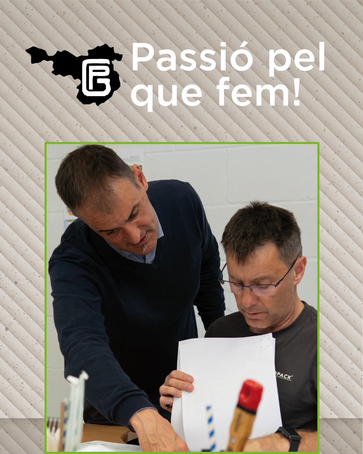 Darrere de cada caixa, de cada envàs i de cada enviament, hi ha el cor de Giropack: el nostre equip. ✨📦
Més enllà de les màquines i els productes d’embalatge, som un grup de persones compromeses a fer que el teu negoci funcioni amb la màxima eficiència. Des de qui t'assessora per trobar el format ideal, fins a qui prepara la teva comanda amb tota la cura perquè t'arribi impecable.😉
#Equip #PackagingExperts #FactorHumà #Embalatge #ElNostreEquip #Girona #Compromís #SolucionsEmpresarials