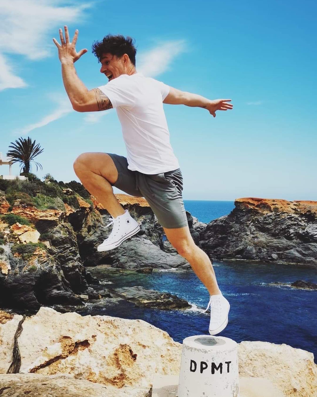 Here’s to making the most of your day.
Rise up from your bed or chair and get some fresh air into your lungs.
Any plans for the weekend?
How are you making the most your time today?