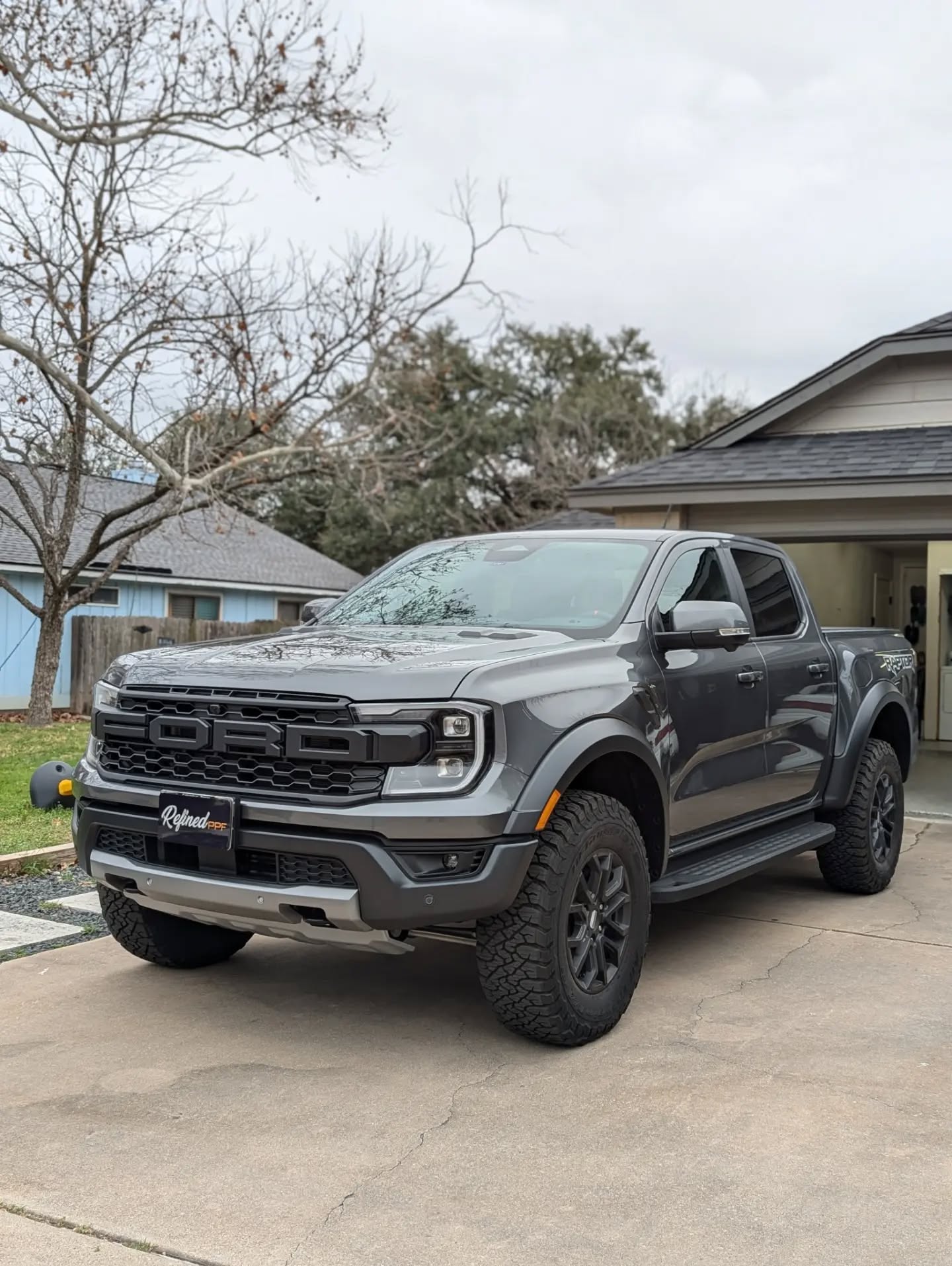 Ranger Raptor in for Full Front PPF coverage 🛡️ The paint on these newer vehicles is very thin, and it was a main concern for the client. Being 8 mils thick, PPF adds a great layer of protection, while also providing an ease of maintenance.
#RaptorRanger #paintprotectionfilm