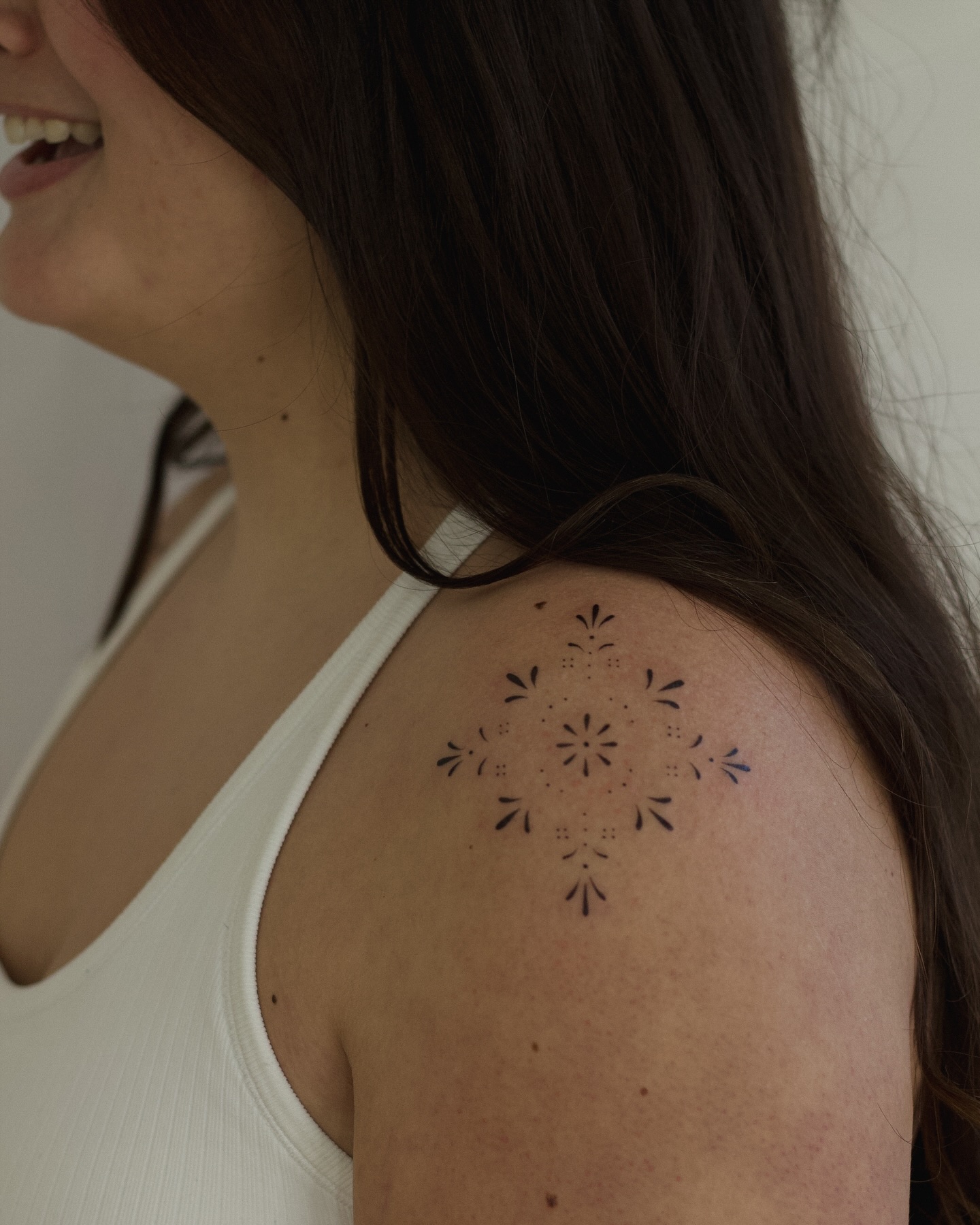 Simple. Intentional. Powerful. ✨ Tattoos don’t have to be loud to make a statement — clean lines, balanced flow, and details that hit without overpowering. Drop a comment if you’d wear this!
•
•
•
#aztattoo #finelinetattoo #ornamentaltattoo #floraltattoo fyp lines fineline aztattoo tattooartistarizona mesatattoo gilberttattoo finelinearizona finelineaz peony flowers flowertattoo flowertattooaz freehandtattoo botanical botanicaltattoo floral floralfineline art ornamentaltattoo flower tattooed arizona tattooideas inspo inspotattoo fyp hawaiitattoo hawaiifineline oahutattoo konatattoo kauaitattoo hawaiitattooartist traveltattooartist inkisland phoenixtattoo chandlertattoo
