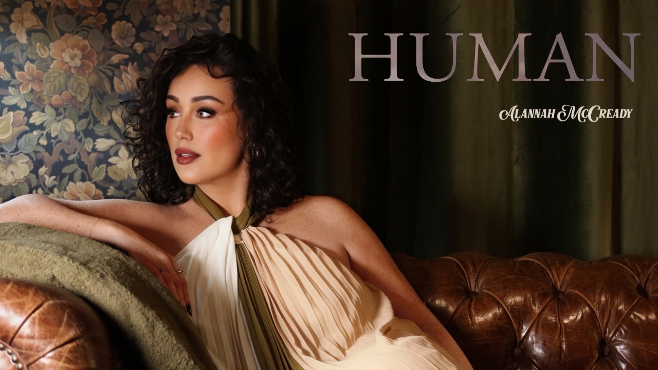One week of Human being yours 🤎
The official visualizer is now up on YouTube!
Thank you for the love you’ve already shown this song — it means more than you know. 🥹
go watch it now ✨