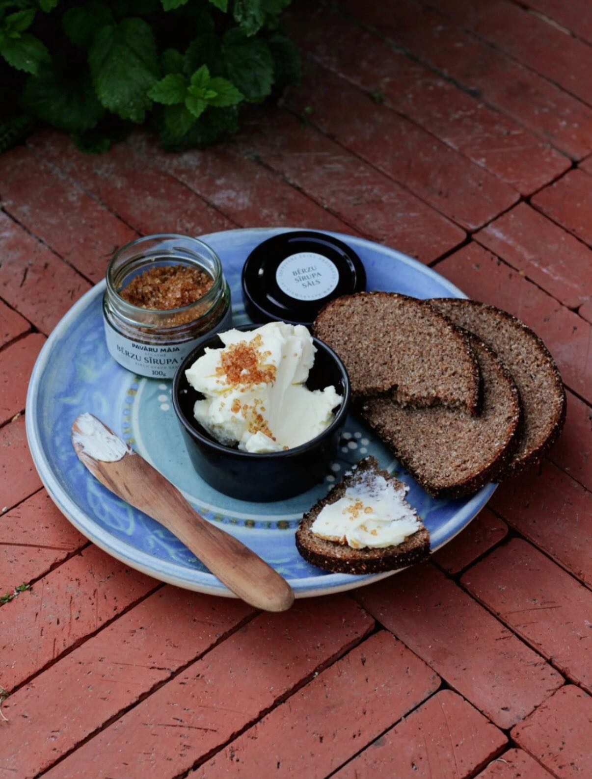 We have something for everyone- gourmet salts, wool throws, baltic amber jewellery, silver earrings and jewellery and baltic inspired scented candles.
Shop online @https://www.nordhausshop.com/new-arrivals?page=2
