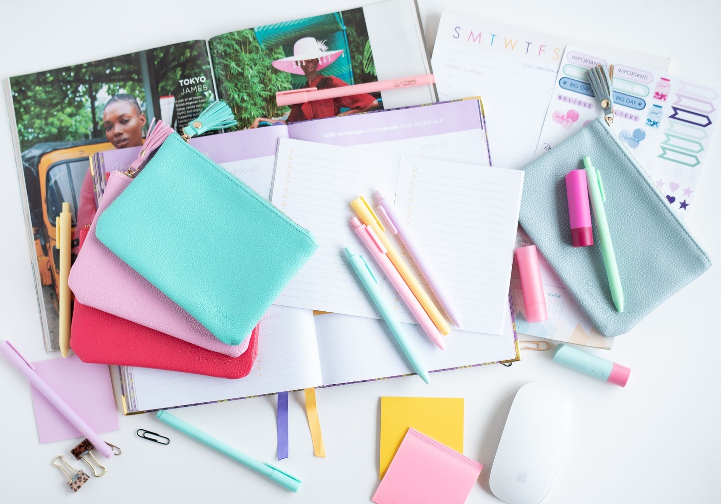 Calendars aligned. Goals defined.Moves intentional.
That’s not coincidence. That’s discipline.📖💚💜💚💜
*Create a life you love*
*Inspire*Create*Accomplish*Celebrate*
www.arrivistaplanner.com
.
.
.
.
.
.
.
.
.
.
.
.
.
.
#2026 #ArrivistaPlanner #PlannerAddict #PlannerCommunity #FlatLayPhotography #FlatLayStyle #PlannerAesthetic #ProductivityTools #DailyPlanner #PlannerInspo #StationeryAddict #PlanningMyLife #OrganizedLife #DeskGoals #WorkspaceInspo #JournalAddict #PlanWithMe #GoalSettingTools