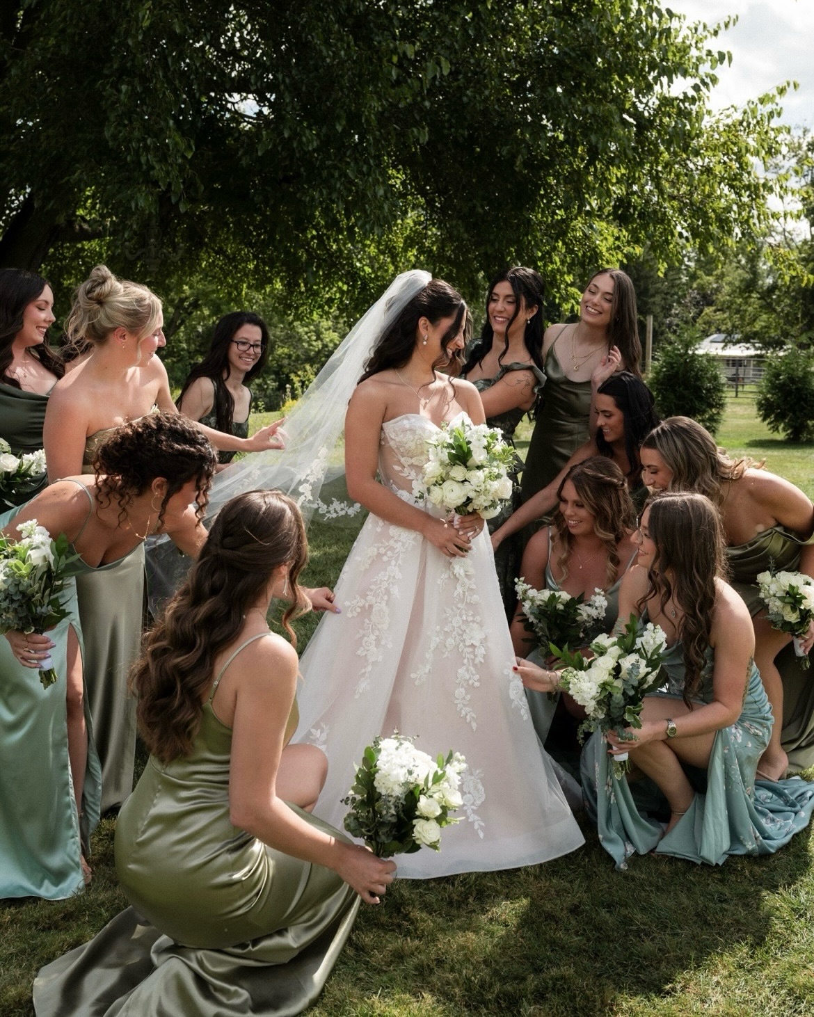 A love that shines through every photo. We are so honored to have been part of @talia_corraini bridal journey.
Wishing this beautiful couple a lifetime of happiness together.
Photography: @iammackenzielee