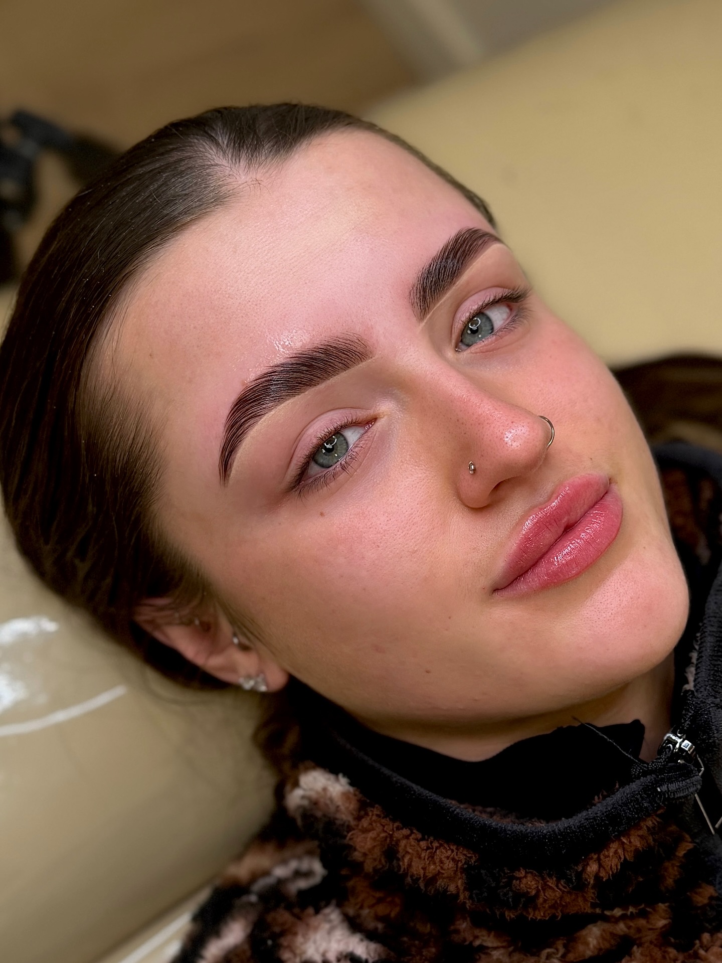 Effortless brow days đ¤
Using my faves - @buffbrowz @labfactorpro @saintandserenity @elan.uk @zolacosmetics.uk @noemiprofessional.uk @browcodepro @browcode @maxymova_official