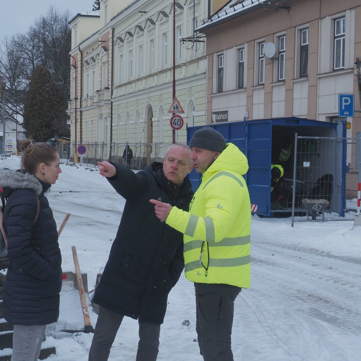 Křižovatka v centru Svitav opět uzavřena.
https://youtu.be/V4pe3sT0nHc