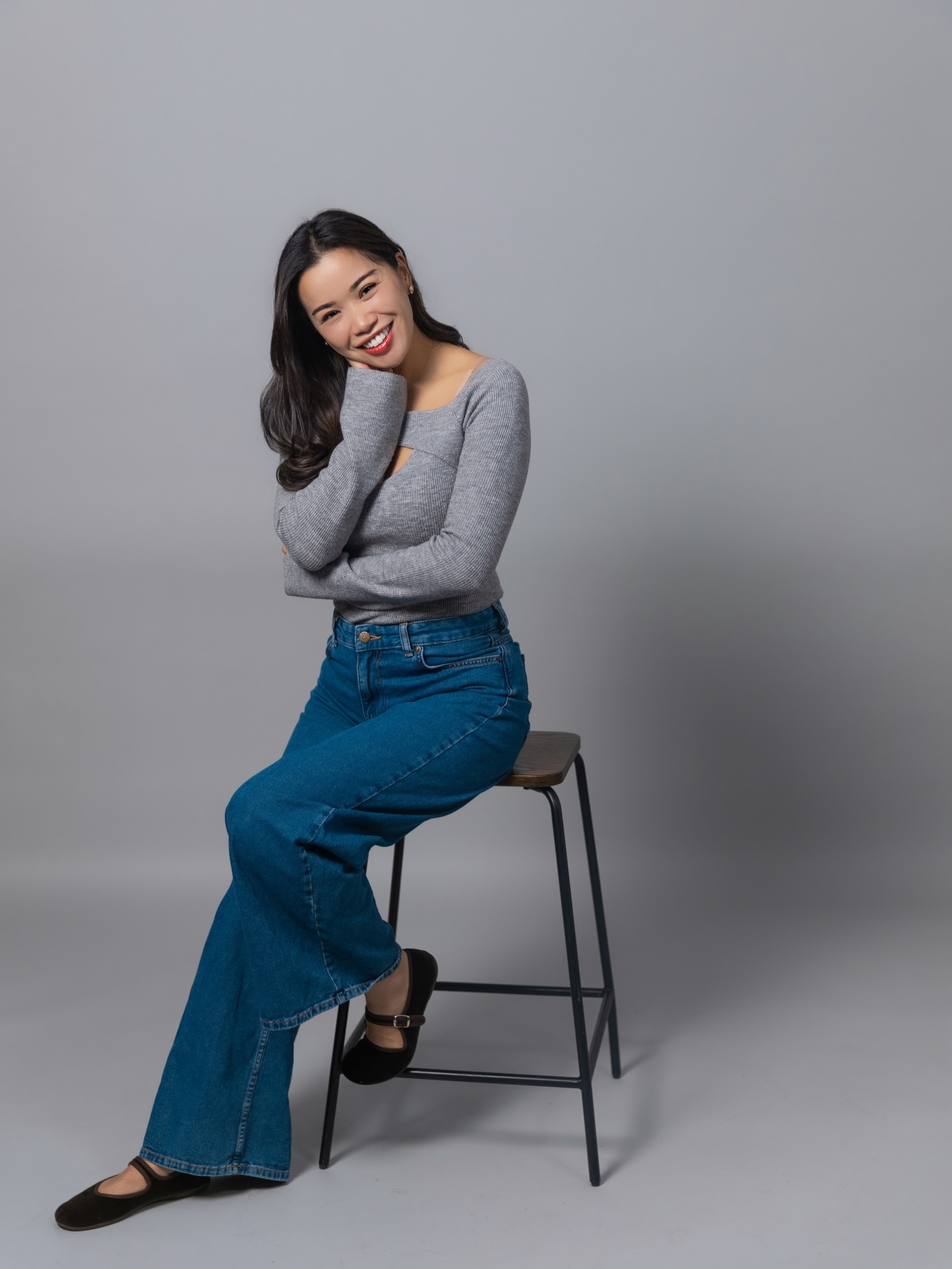 The mindset you nurture is the life you build ✨💛
Thank you @selfielab.ca for a productive photoshoot 📸 we left with over 100 usable photos 🙏🏼