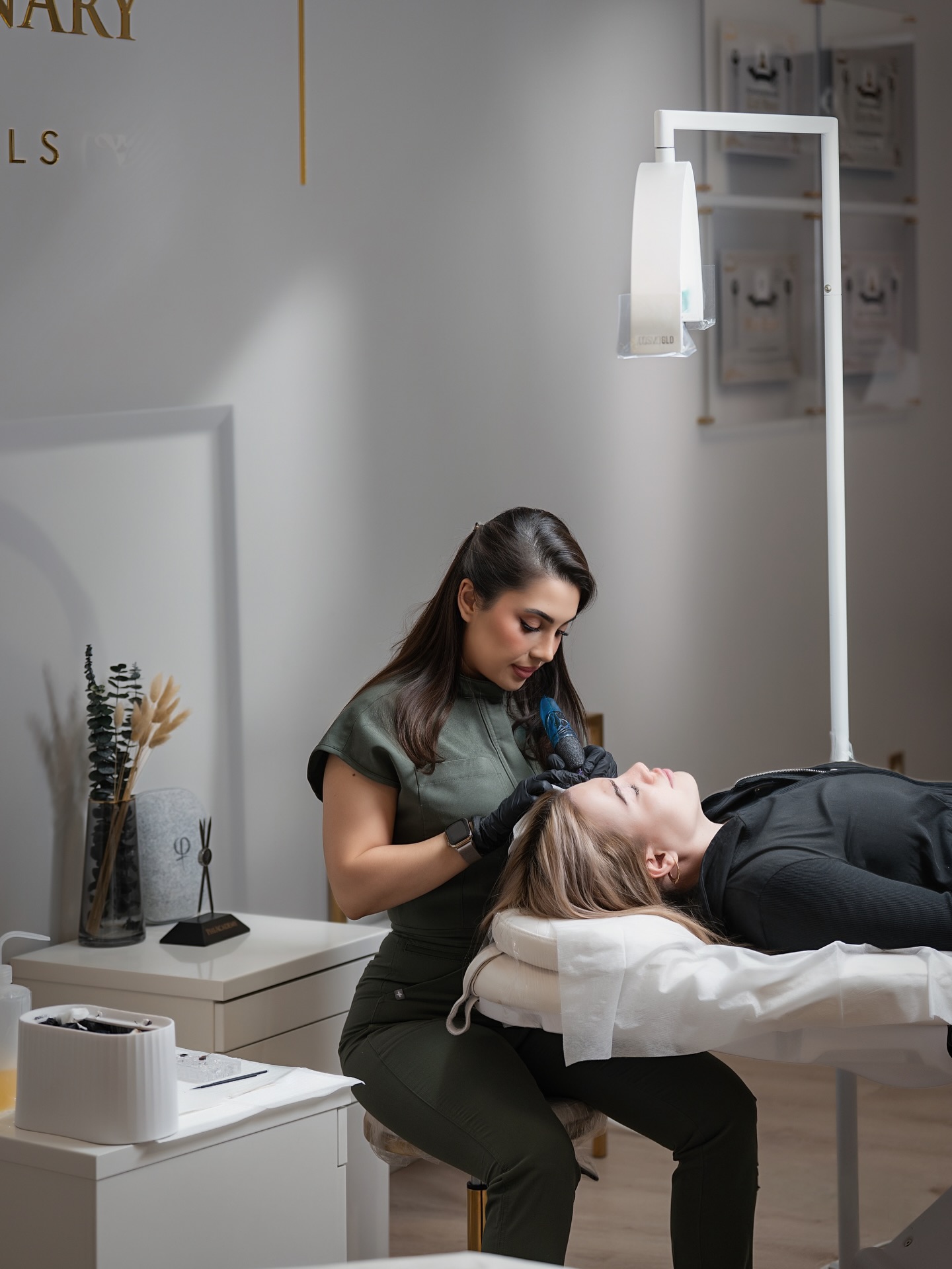 In this industry, your passion is your power 🙌🏽 never lose it. ✨
📸 Photography: @masoudrahbar_ @marjan_photography_business