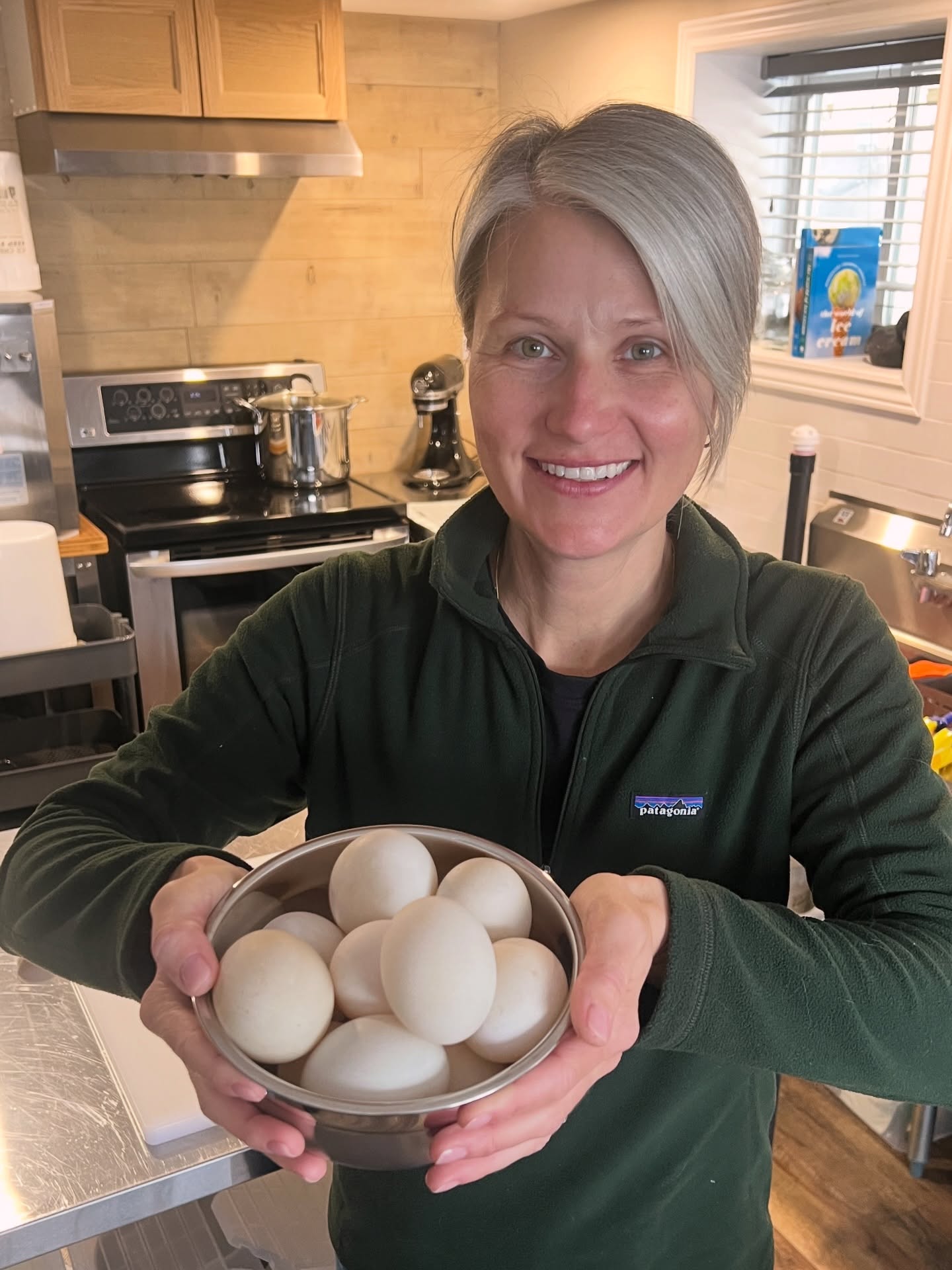 Check out these big, beautiful duck eggs that we picked up yesterday from @duffacres.keene, one of our amazing local suppliers.
These gorgeous eggs (from Pekin Ducks!) are the heart of every single batch of Cold Duck small-batch frozen custard.
They’re what make our custard extra rich, ultra creamy, and give it that signature smooth texture — plus a natural boost of protein in every scoop.
#ColdDuckCreamery #PeterboroughOntario #Ptbo #SupportLocalPtbo #kawarthas