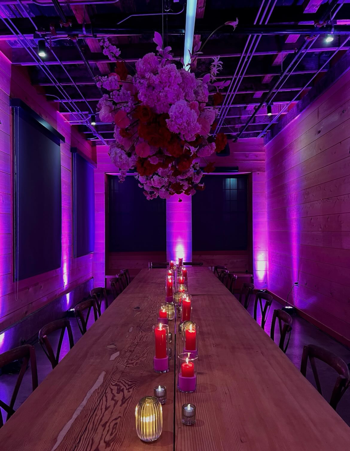 The Boardroom, Reimagined 😍
The Boardroom at The Redd is a 500 sq ft space that can be rented on its own or included with your main hall event space rental.
It's the perfect addition for your event as a lounge, get ready room, quiet room, a speakeasy / bar, photobooth room, kids corner, or private tasting room. The options are endless!
Capacity:
Up to 48 standing
Up to 35 seated dining
40 theater-style
Included:
✔️Custom modular board tables
✔️ Executive rolling chairs
✔️ Wet bar with mini refrigerator & sink
✔️ Integrated projector, screen & sound system
✔️ Adjustable lighting to set the perfect mood
These photos are from a 2023 event brought to life by:
Lighting: @greenlightpdx
Furniture & Flocked Trees: @greatjonesnw
Bar, Linen & China: @ardeneventcollective
Florals: @swoon_floraldesign
Photobooth: @haloauragraphic Auragraphic
Magician: @simonblackmagic
Musician: Jacob Miller
DJs: Aaron Harris & Mikey Harsono
Silent Disco Rental: Heartbeat Silent Disco
