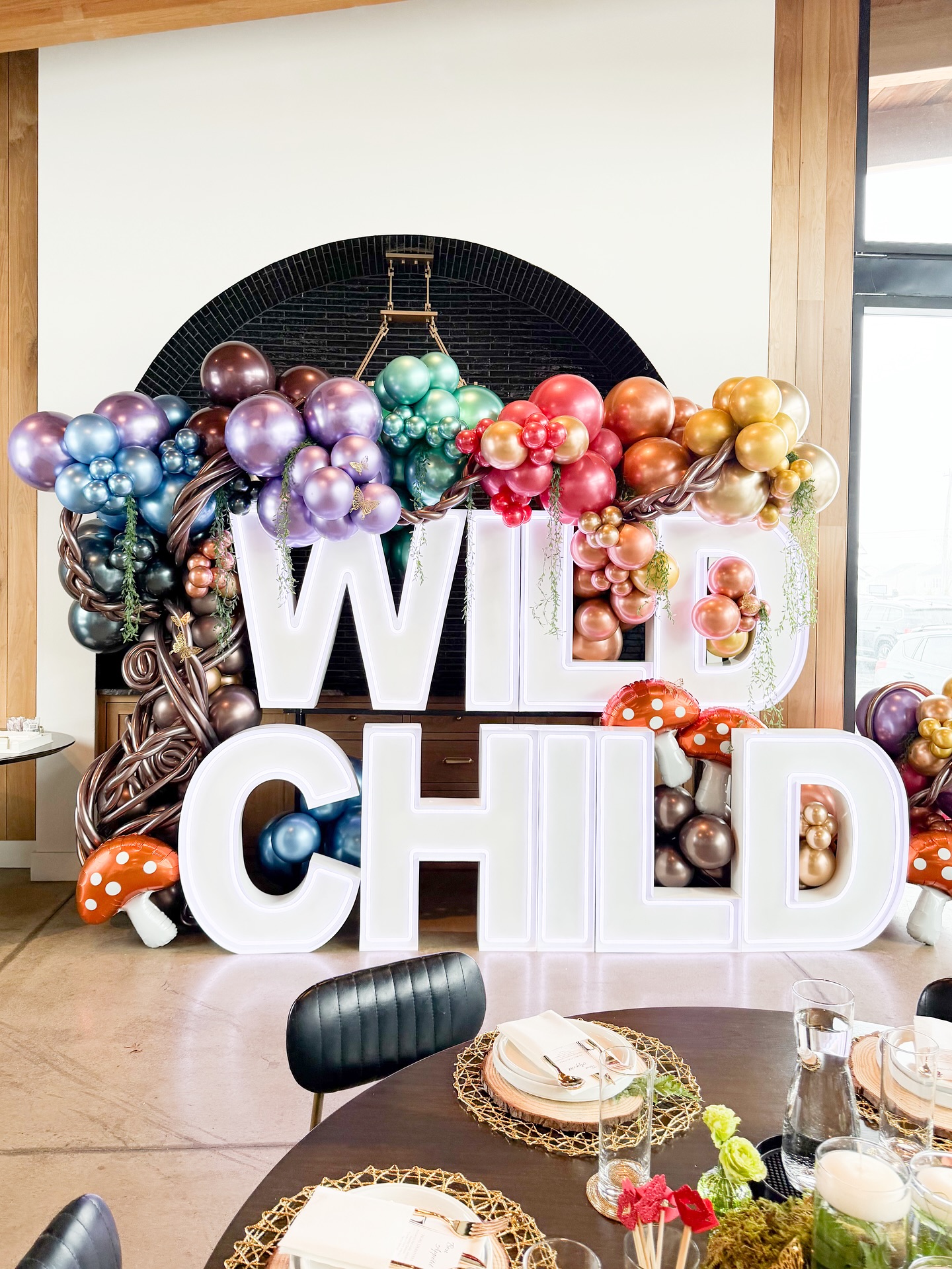 An enchanting baby shower @michaelangelos_bakery_winery
✨🍄🦋✨🍄🦋✨🍄🦋
Marquees: @ledmarquee_cleveland
#babyshowerballoons #enchantedforestparty #balloontree #balloonbackdrop #babyshowerinspo #wildchildbabyshower #wildchild #ledmarquees #ledmarqueescleveland #clevelandmarquees #extrabetty #partyinspo #clevelandevents #clevelandeventplanner #clevelandballoons #balloonscleveland