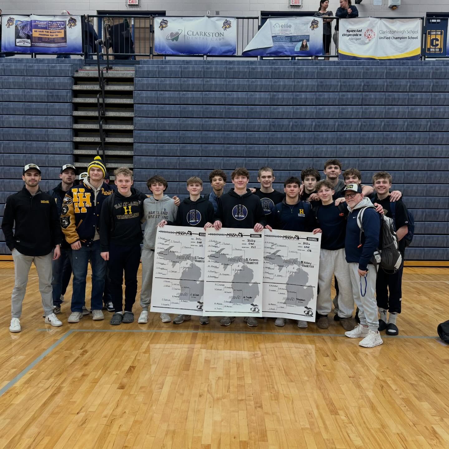 11 State Qualifiers.
106
Brodie Dunbar β 3rd
113
Jase Sensor β Champion
120
Jonah McPherson β 3rd
138
Bohdan Abbey β Champion
144
Brayden Tougas β 2nd
Ashton Jewell β 3rd
150
James Kozsa β 2nd
157
Dallas Korponic β Champion
165
Joseph Cappellano β 2nd
175
Jacen Pocock β 4th
215
Lucas Bates β 3rd
Tickets to the Finals were punched today.
Great day. Back to work this week chasing titles.
#HartlandWrestling #StateBound #BuiltNotGiven #EaglePride