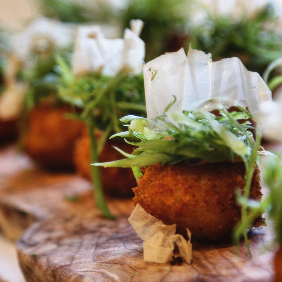 Octopus Croquette
carmelized onion aioli, scallion and paper thin bonito
.
.
.
.
.
.
.
.
.
.
.
.
.
.
.
.
.
#foodphotography #chefsofvancouver #chefzayne #canape #foodporn #cleaneating #Instafood #foodstagram #dailyfoodfeed #picoftheday #foodgasm #foodie #foodlover #northvanchef #vancity #delish #gourmand #homemade #foodpic #chefmode #eatingfortheinsta # yummy #food #instagood #chef #cheflife #cooking #instafood